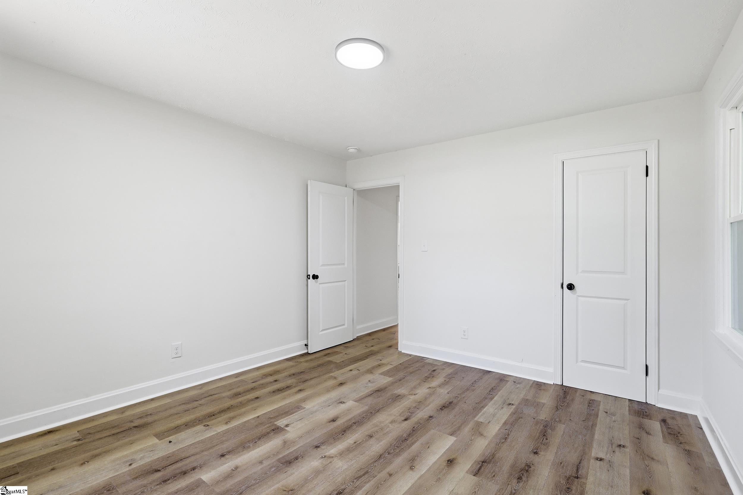 106 Mayfair Drive Taylors, SC 29687