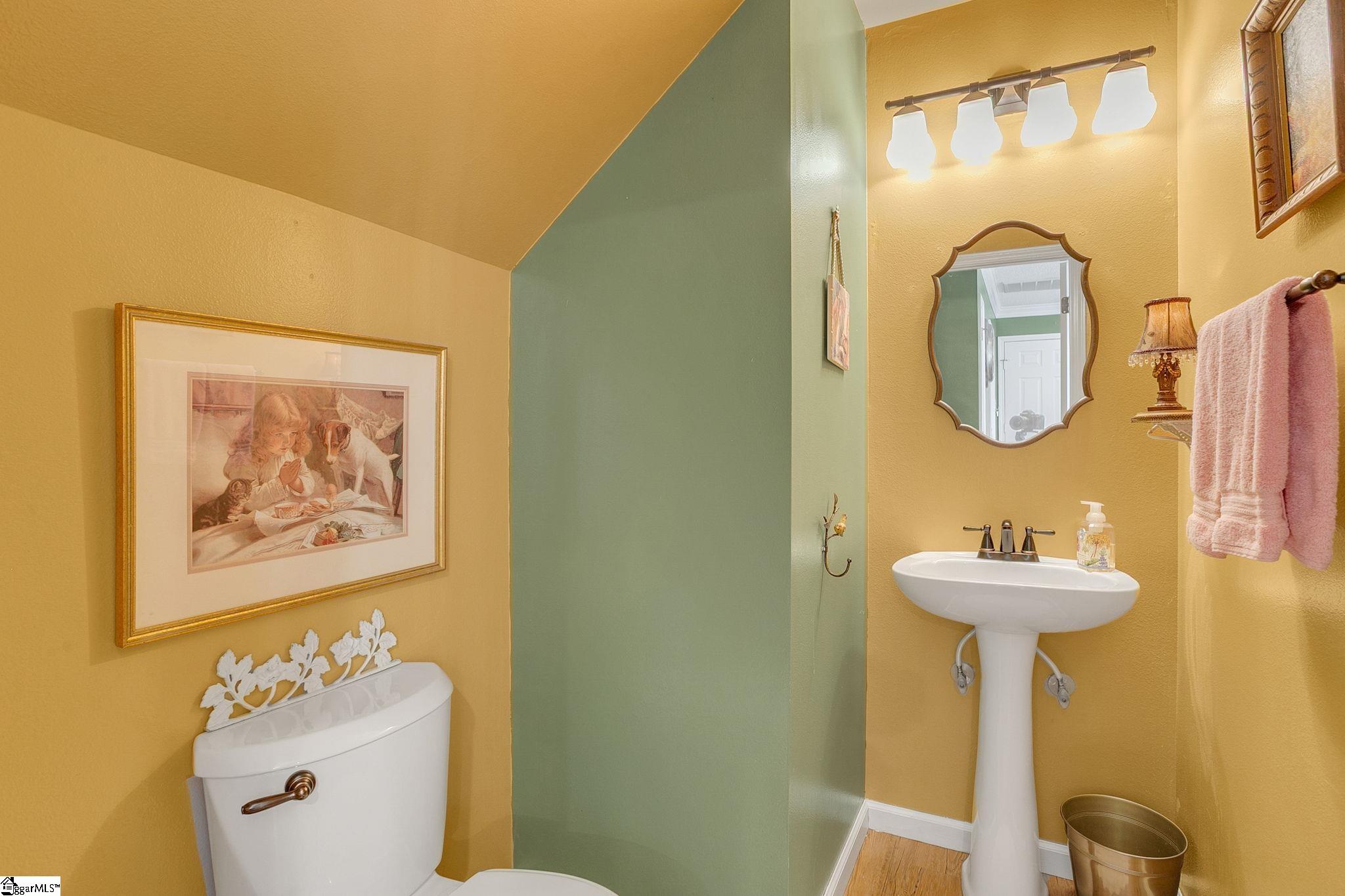 6 Kingfisher Drive Simpsonville, SC 29680
