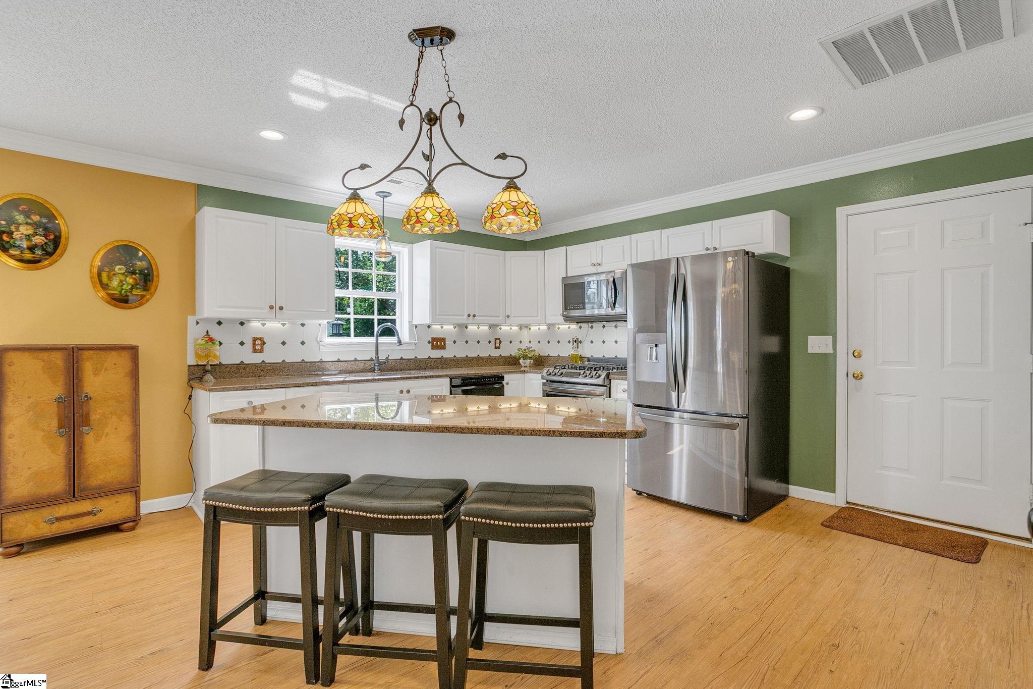 6 Kingfisher Drive Simpsonville, SC 29680