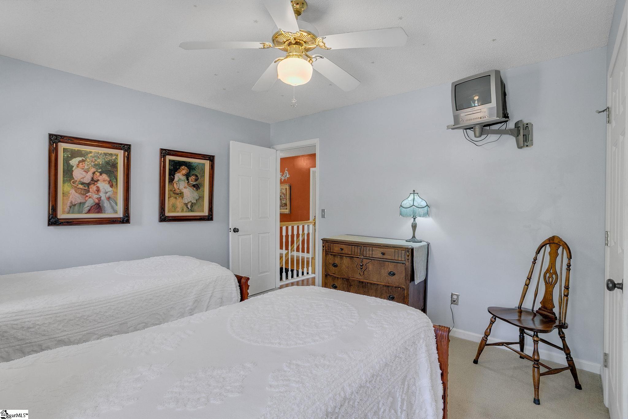 6 Kingfisher Drive Simpsonville, SC 29680