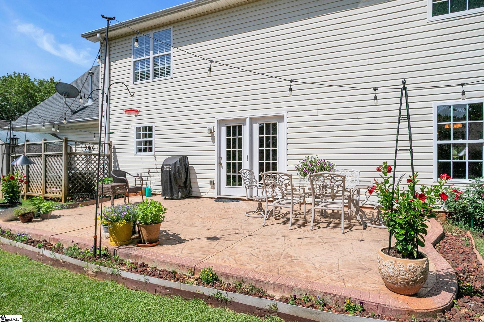 6 Kingfisher Drive Simpsonville, SC 29680