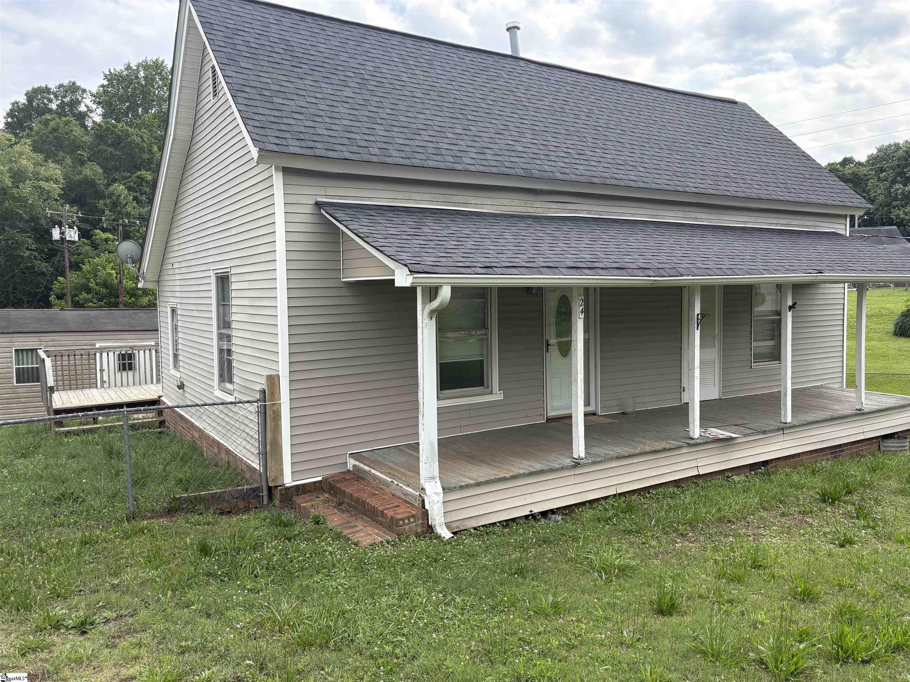 24 Adger Street Pelzer, SC 29669