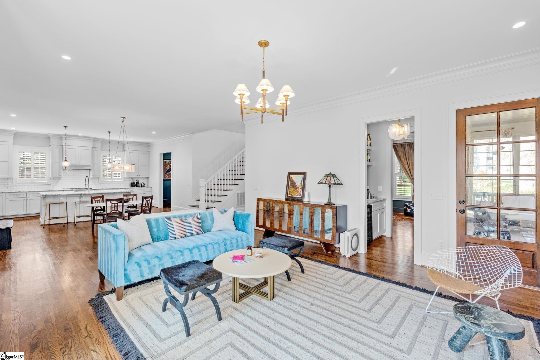 1 Fairview Avenue Greenville, SC 29601