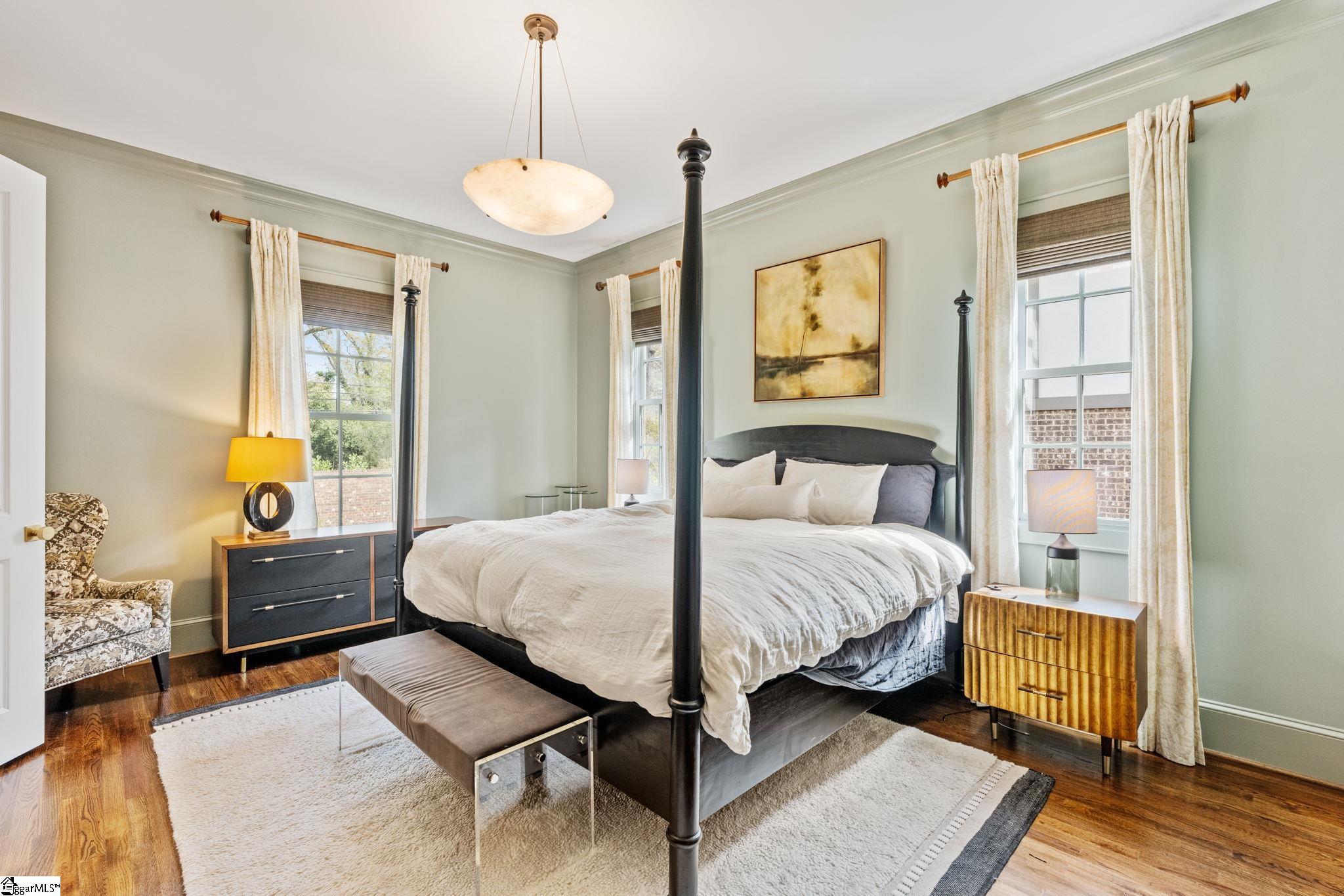 1 Fairview Avenue Greenville, SC 29601