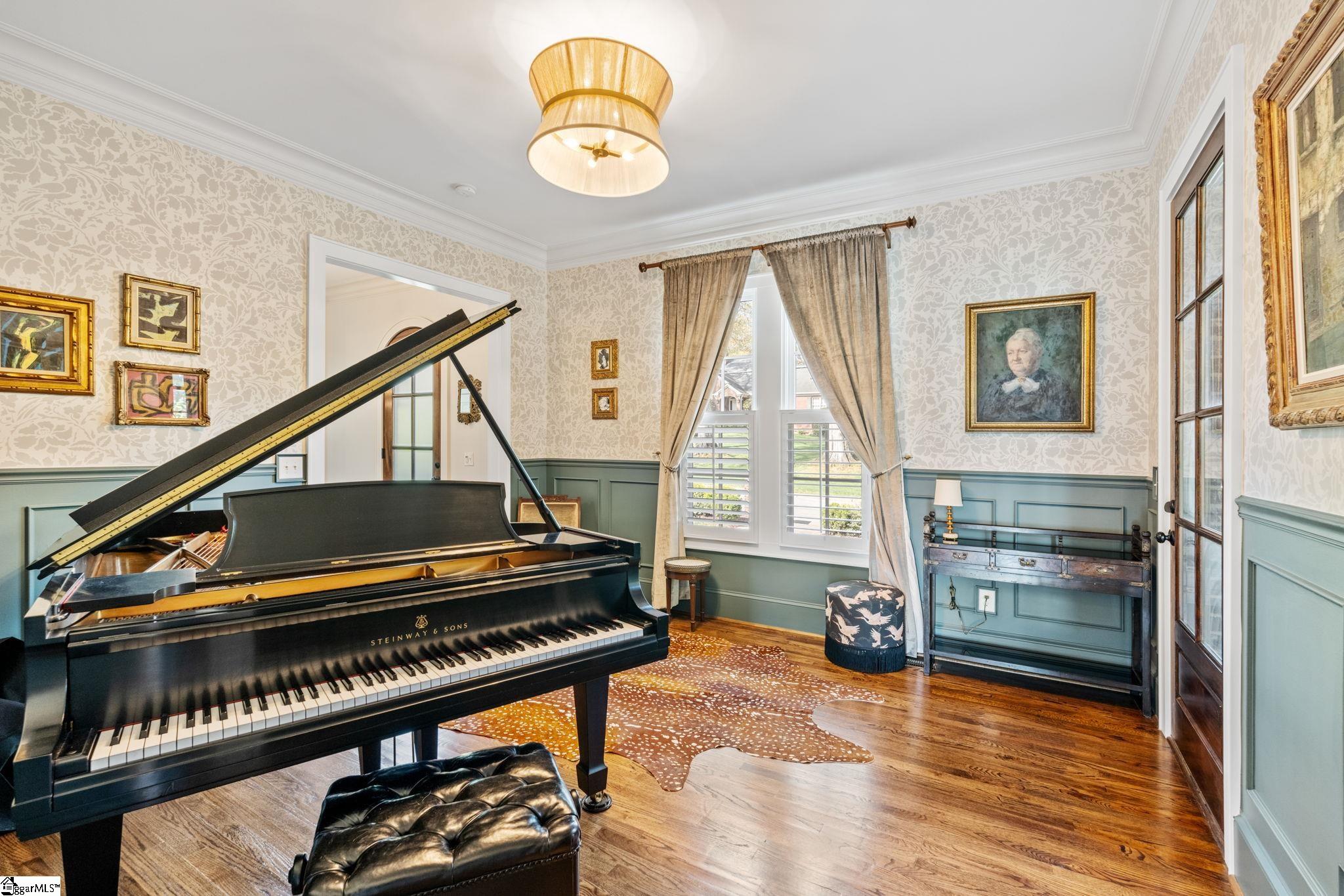 1 Fairview Avenue Greenville, SC 29601