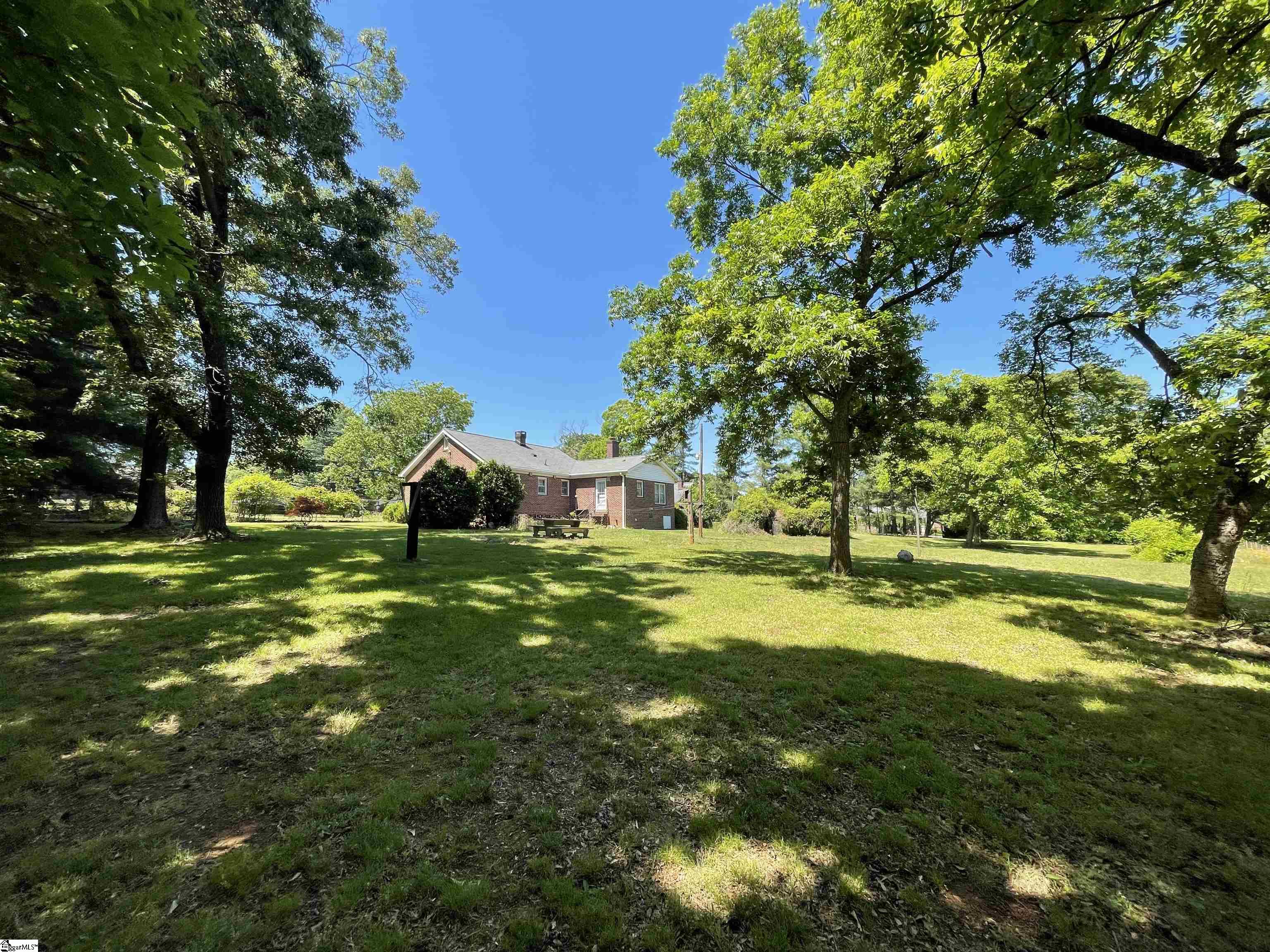 1006 Garlington Road Greenville, SC 29615