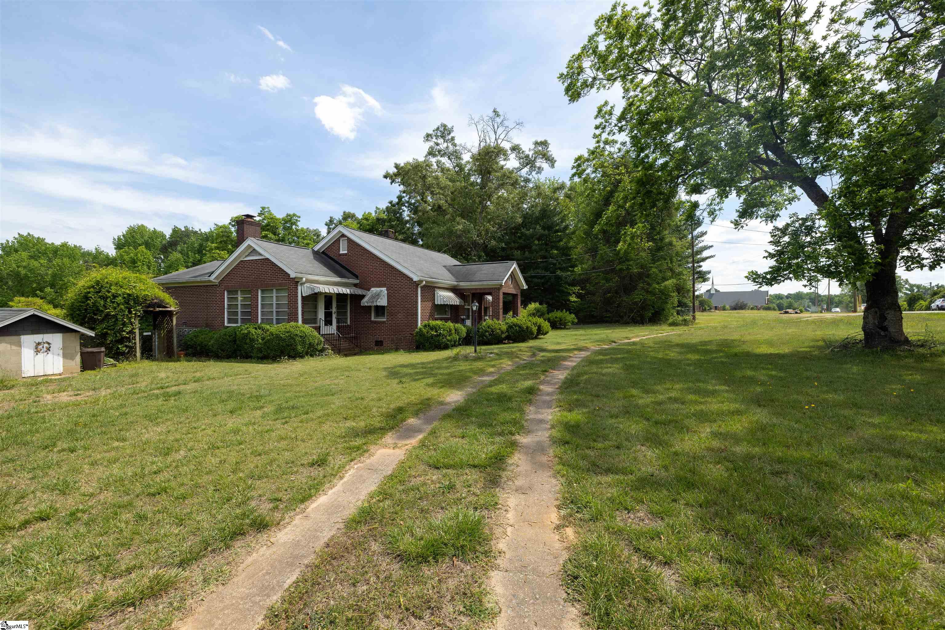 1006 Garlington Road Greenville, SC 29615