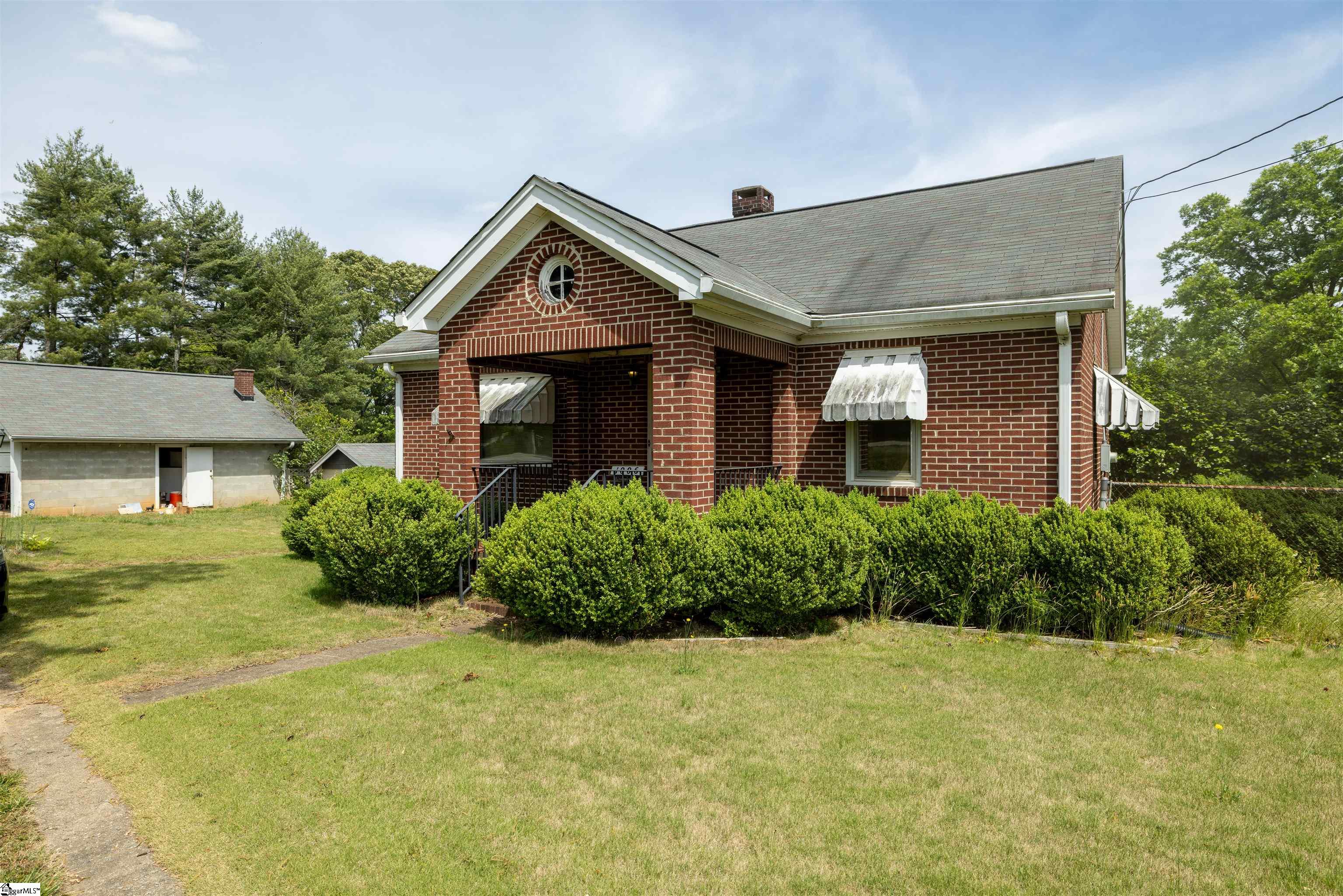 1006 Garlington Road Greenville, SC 29615