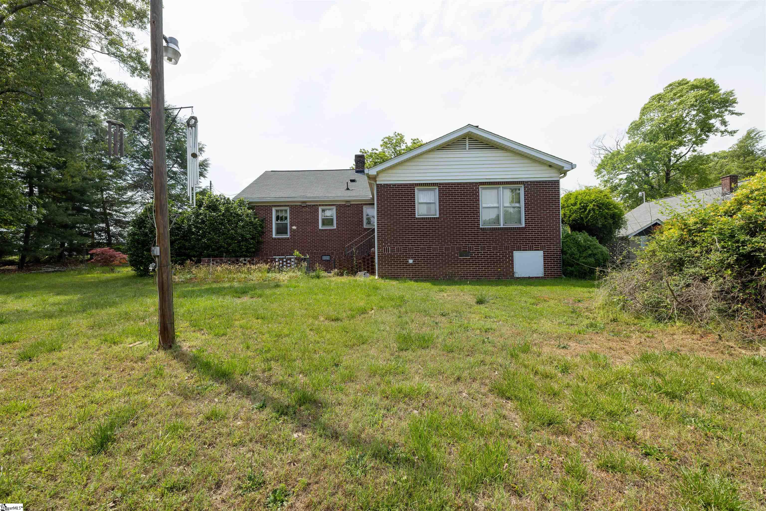1006 Garlington Road Greenville, SC 29615