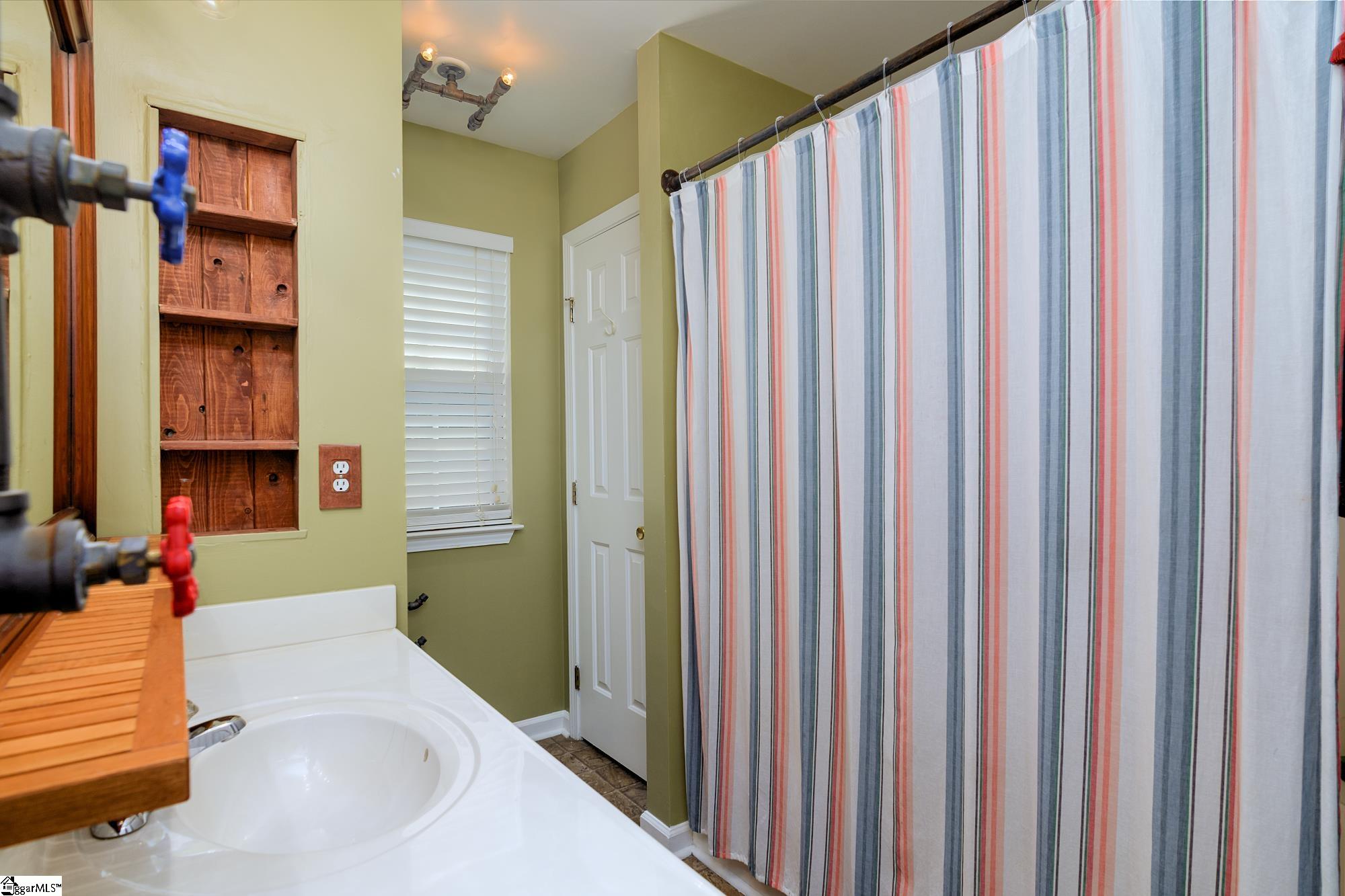 15 Bellows Falls Drive Greer, SC 29650