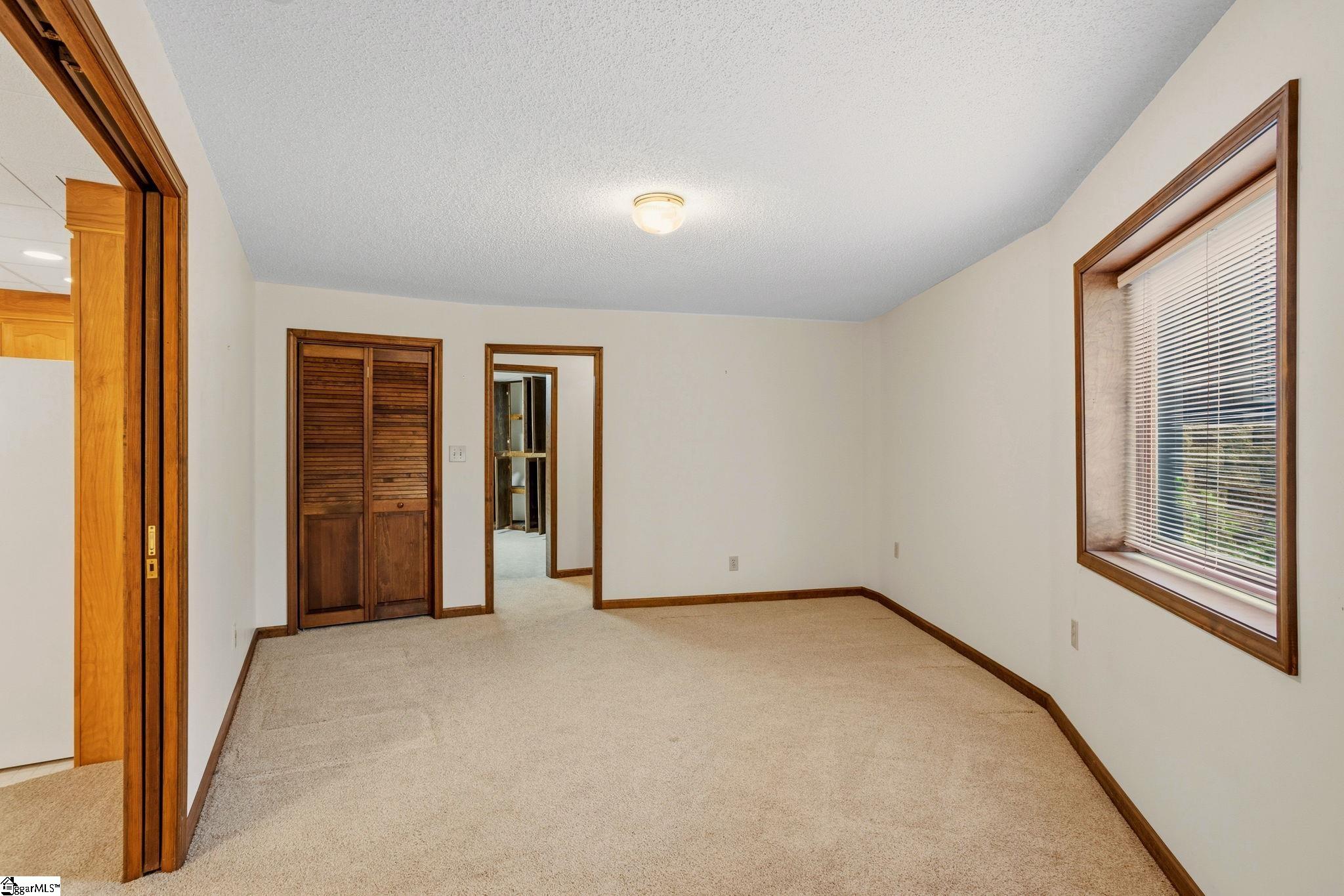 2314 State Park Road Greenville, SC 29609