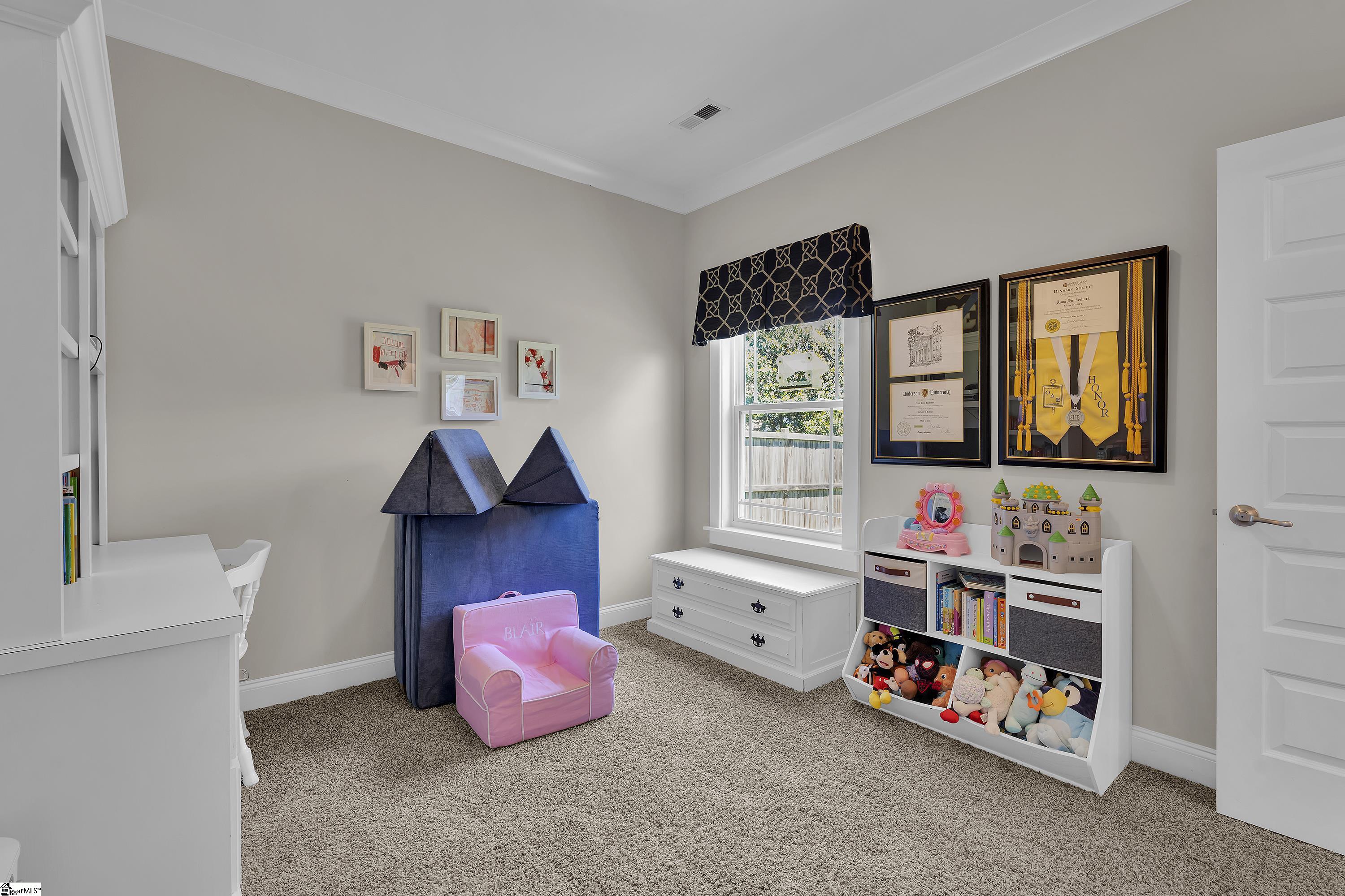 14 Stonebury Drive Simpsonville, SC 29680