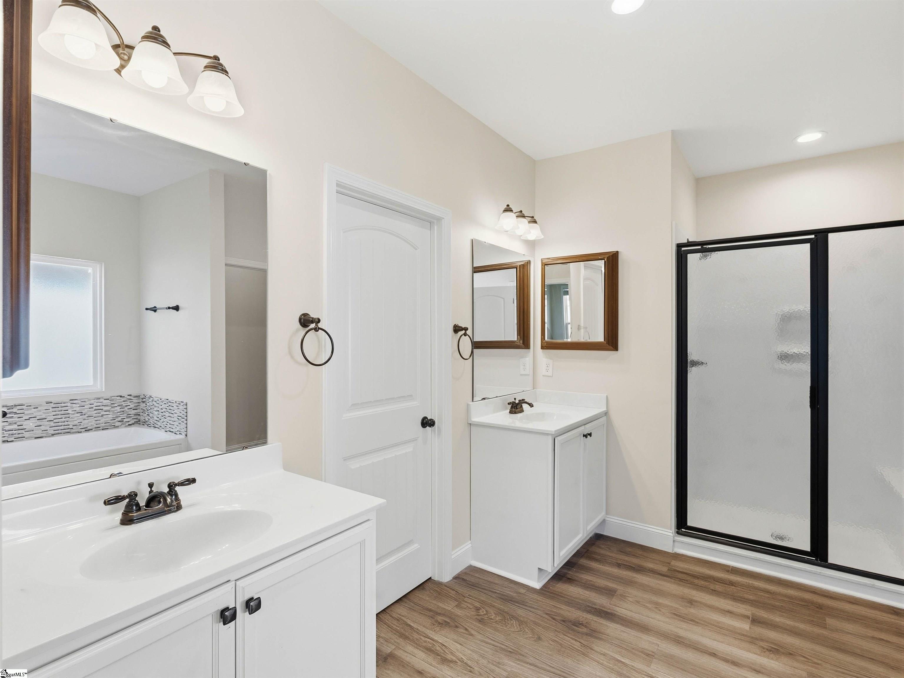 382 W Darby Road Greenville, SC 29609