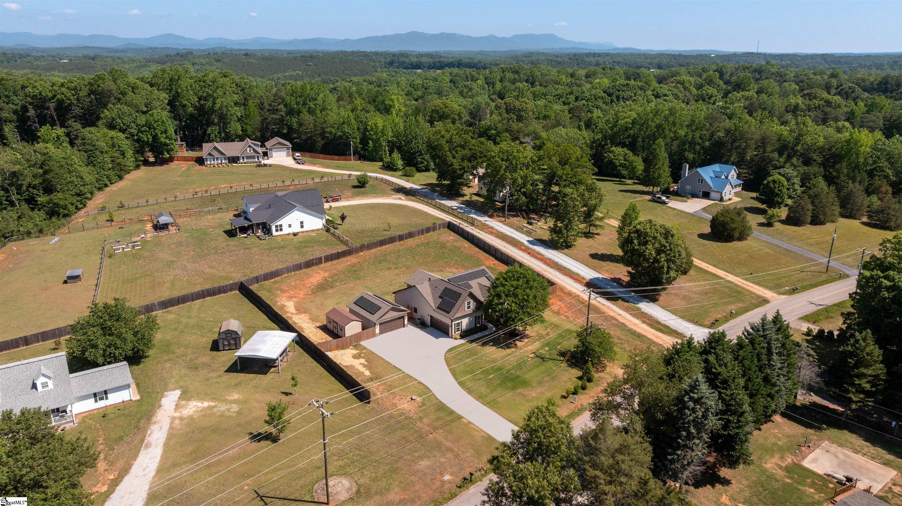 382 W Darby Road Greenville, SC 29609
