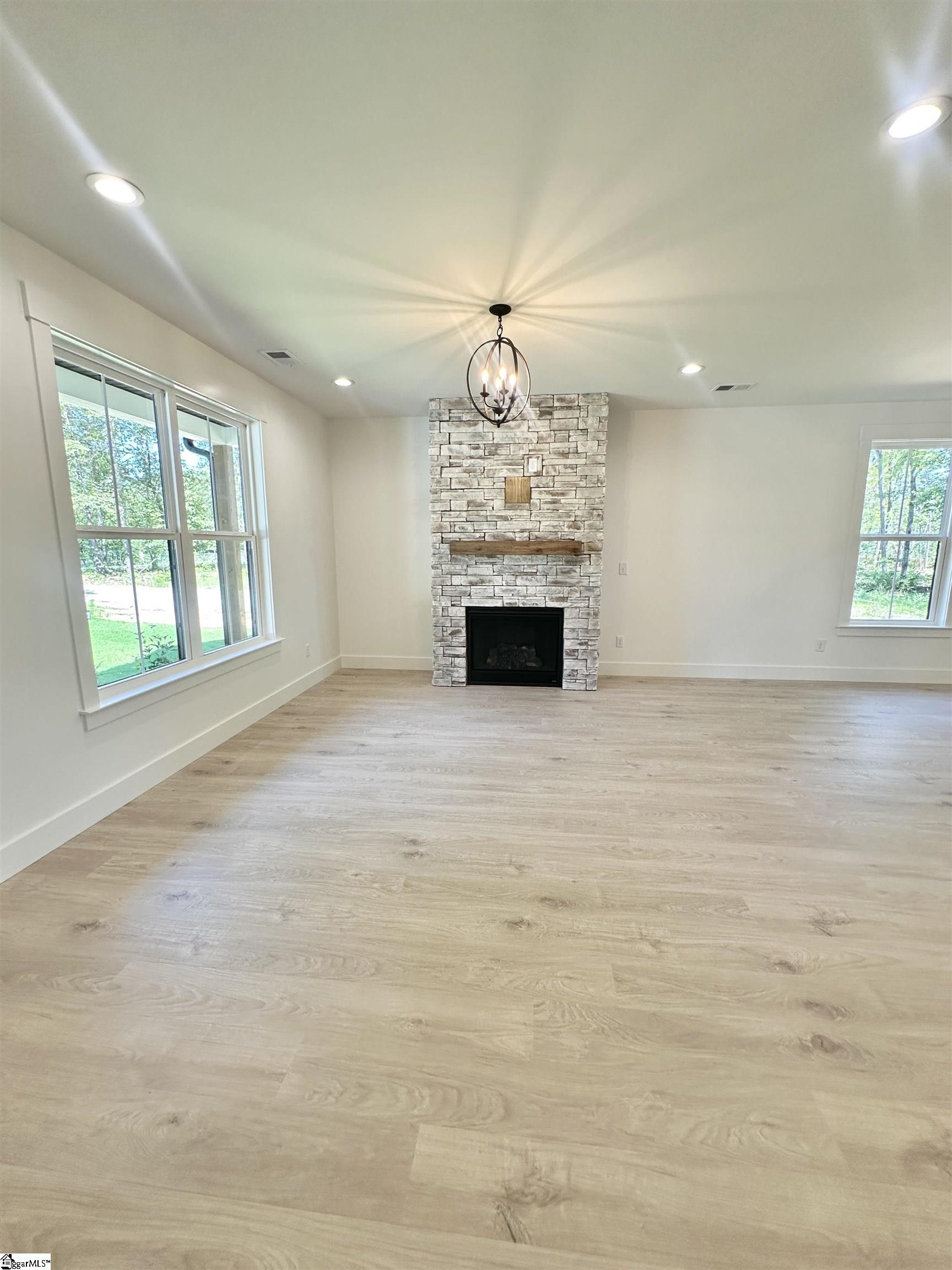 960 Goodjoin Road Campobello, SC 29322