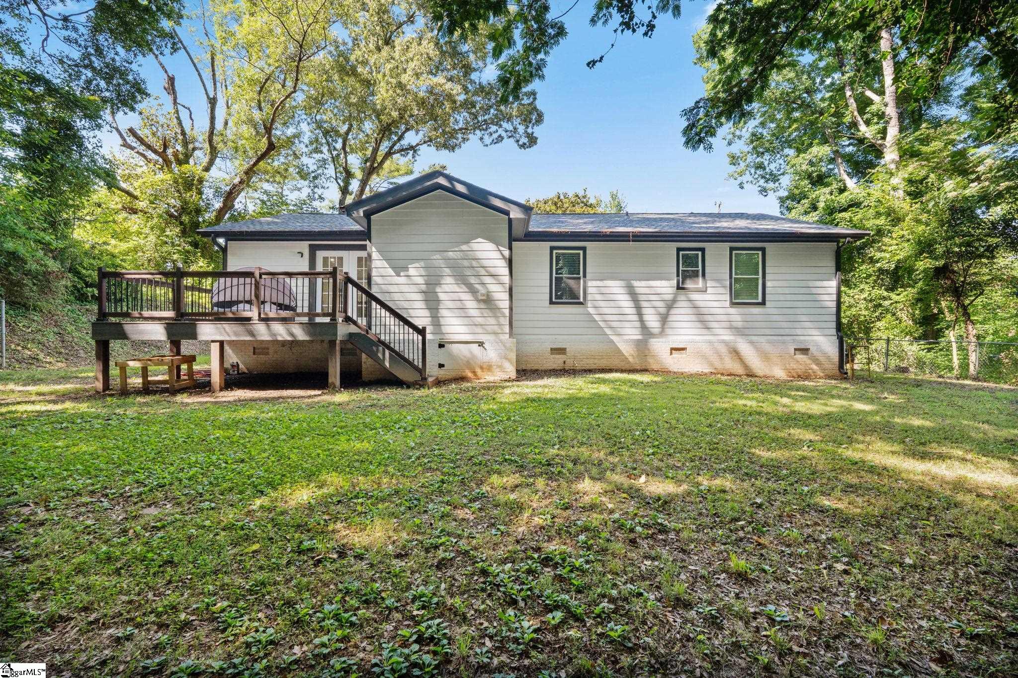 34 Pleasantdale Circle Greenville, SC 29607