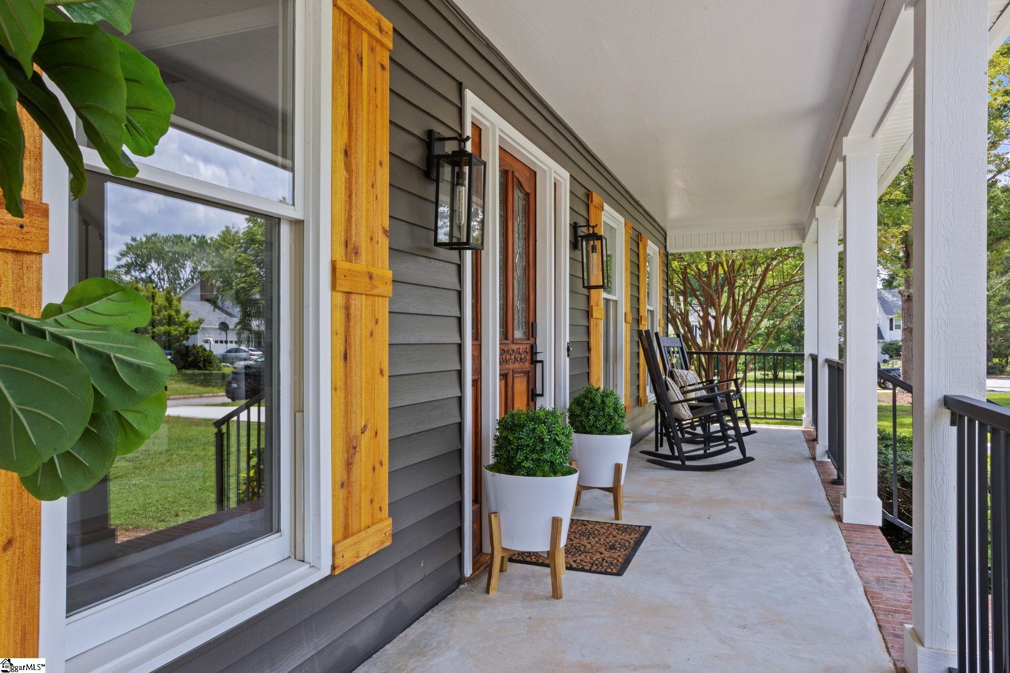 109 Chase Woods Court Simpsonville, SC 29680