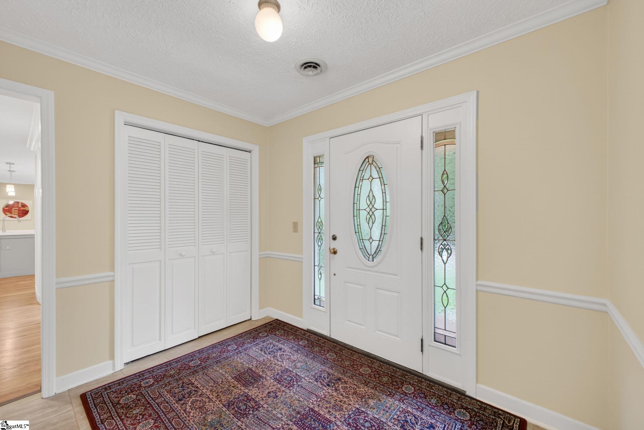 308 Holly Park Lane Simpsonville, SC 29681