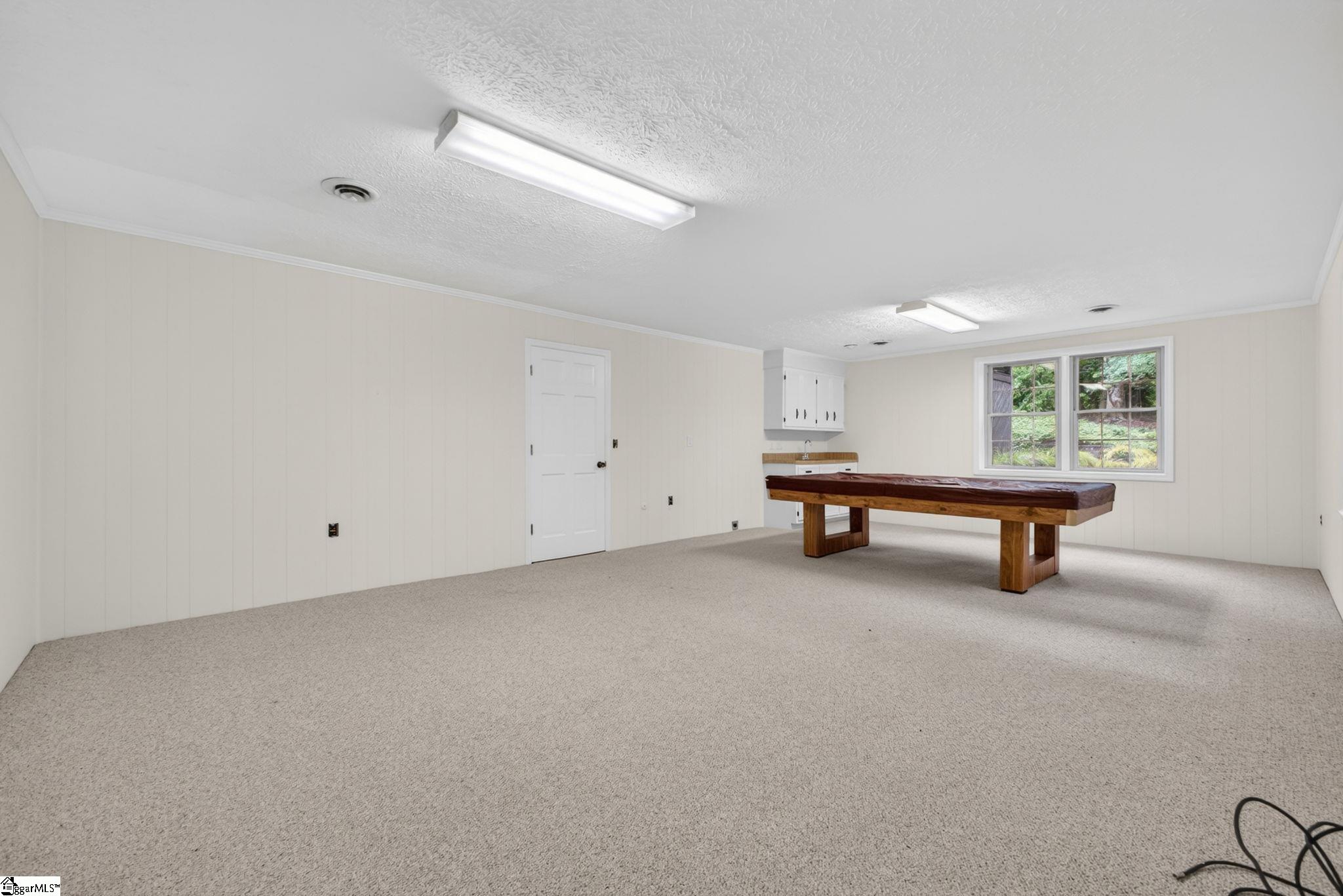 308 Holly Park Lane Simpsonville, SC 29681