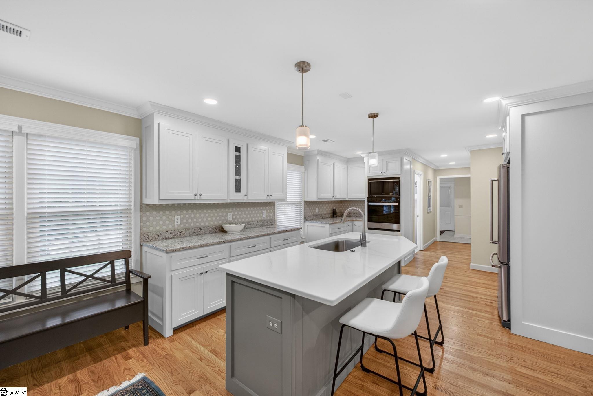 308 Holly Park Lane Simpsonville, SC 29681