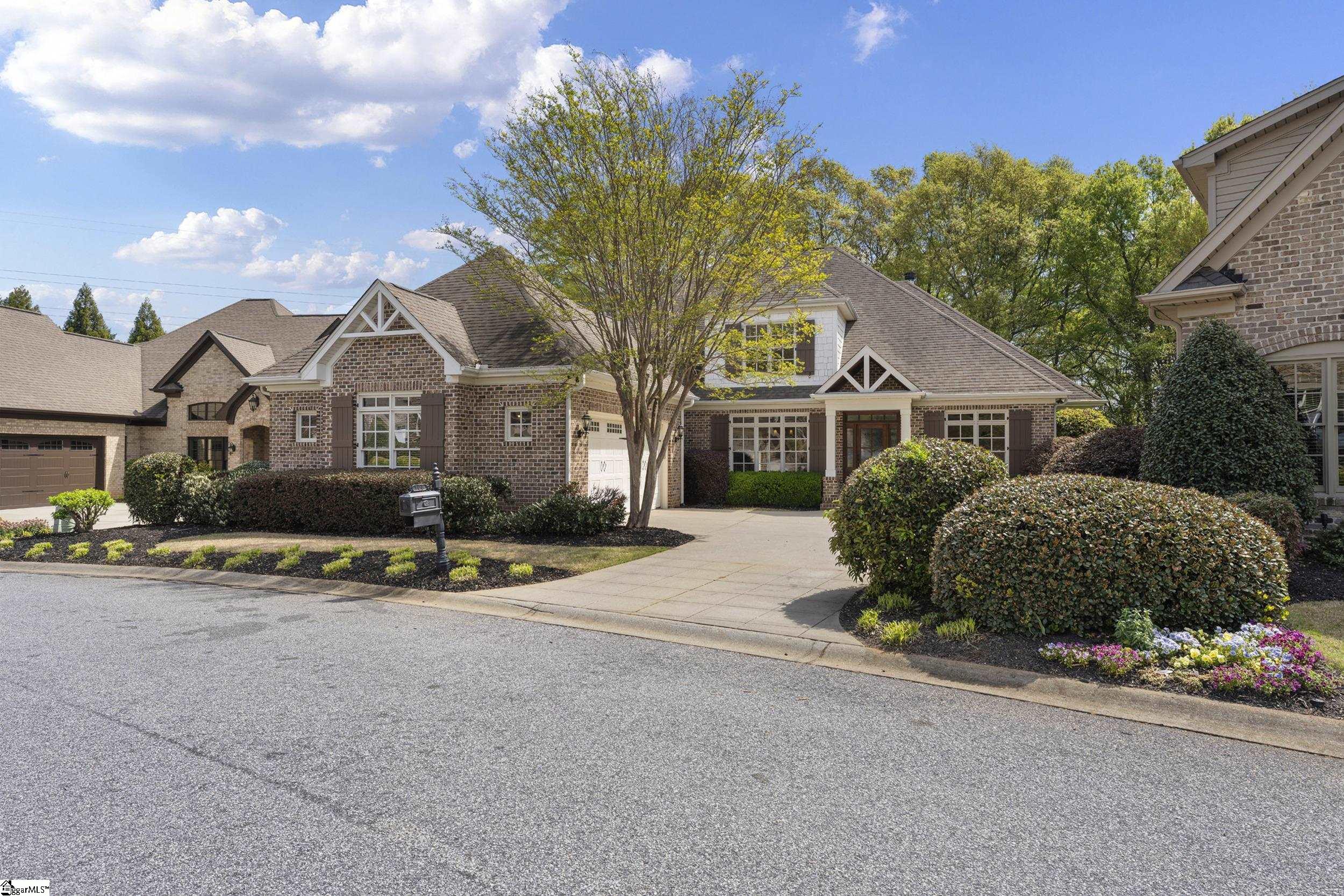 108 Charleston Oak Lane Greenville, SC 29615