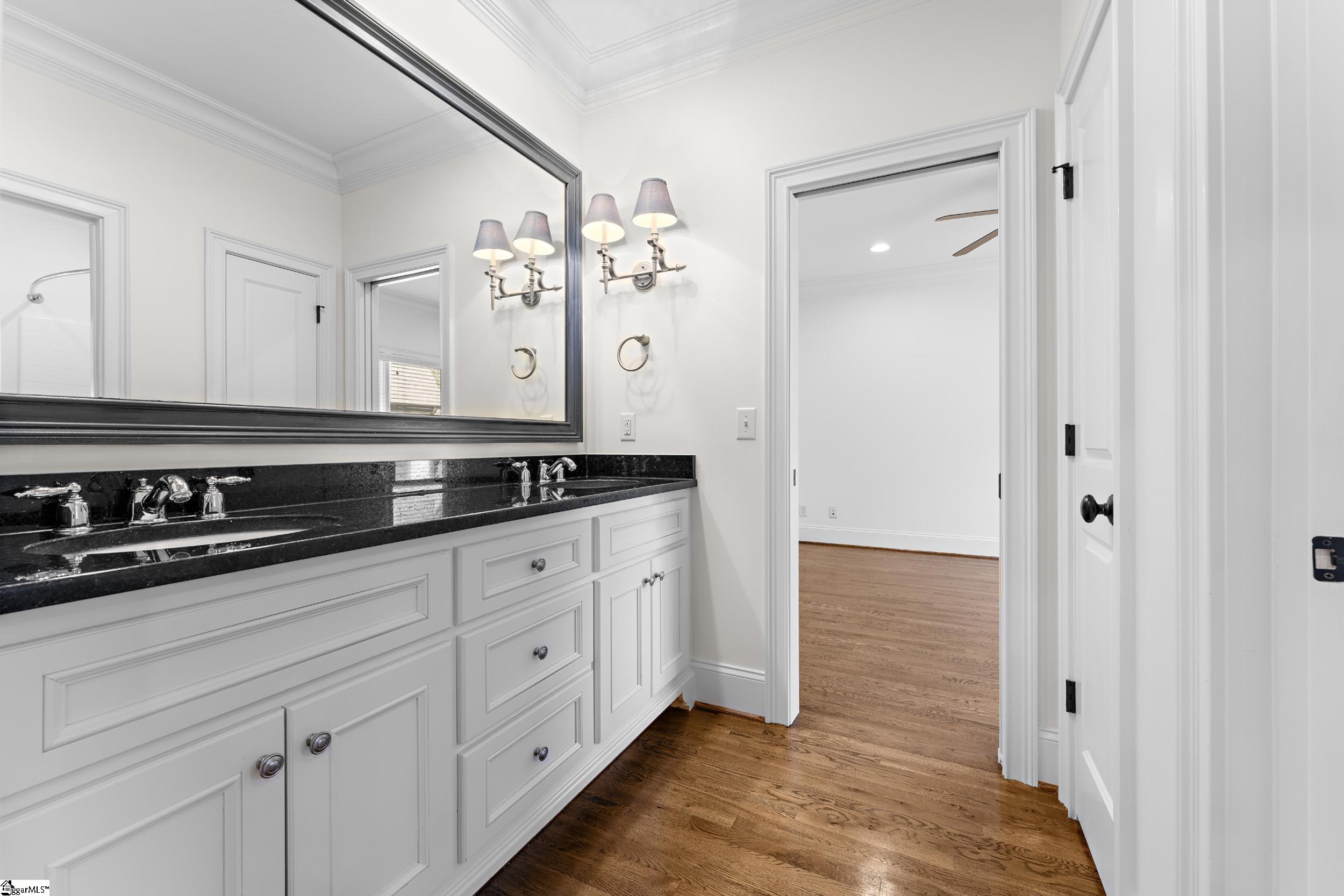 108 Charleston Oak Lane Greenville, SC 29615