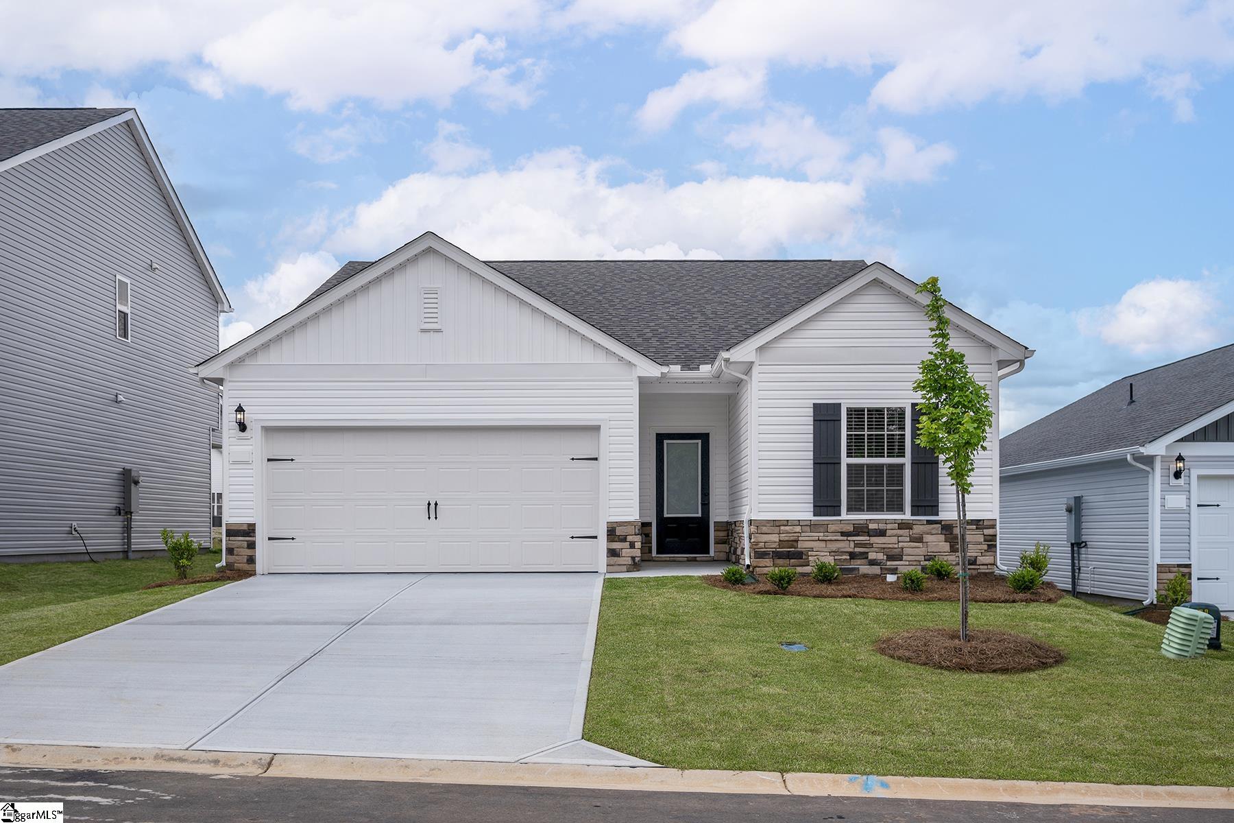 1332 Pitch Pine Place Moore, SC 29369