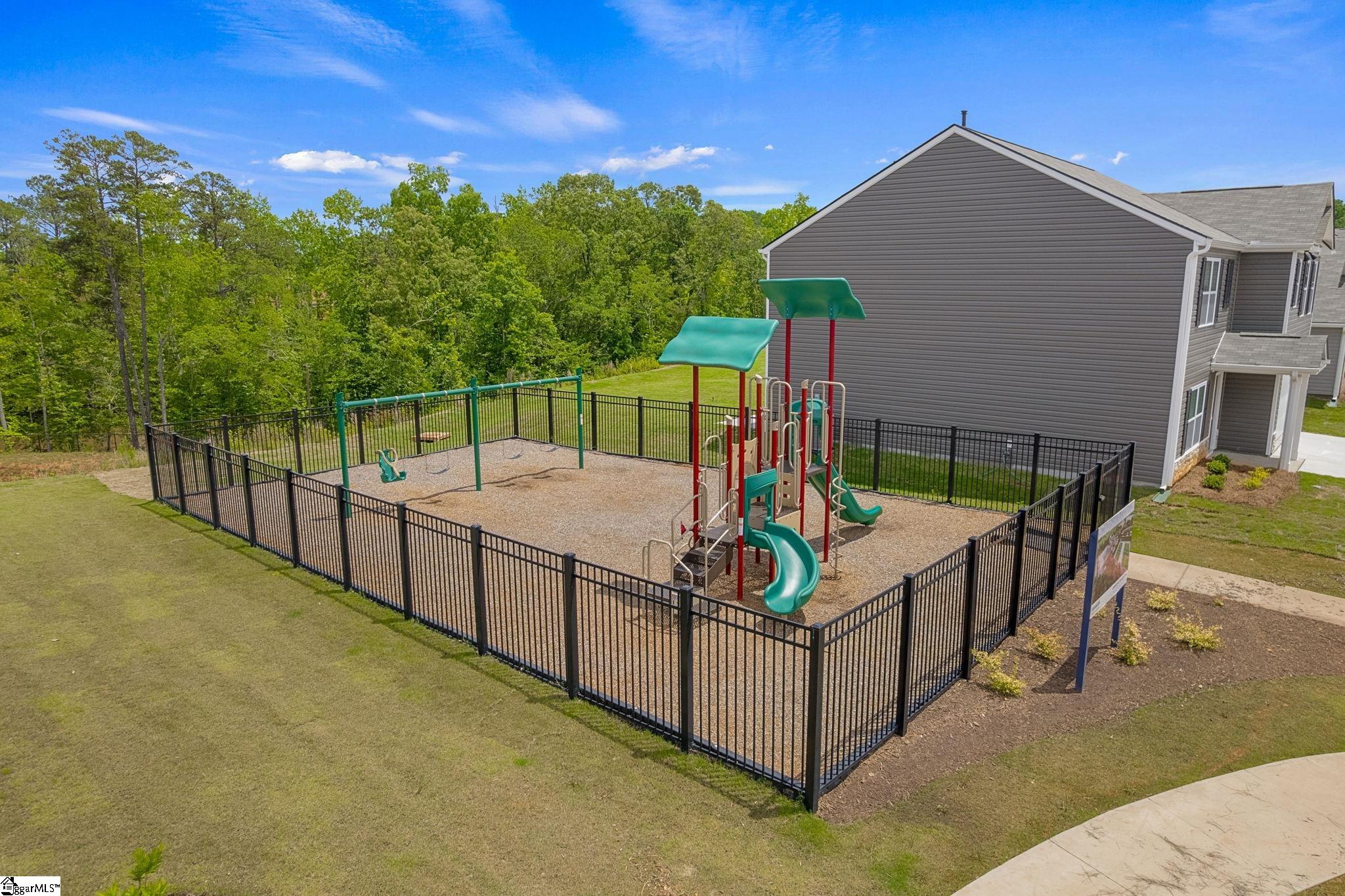 732 Wolverine Lane Woodruff, SC 29388