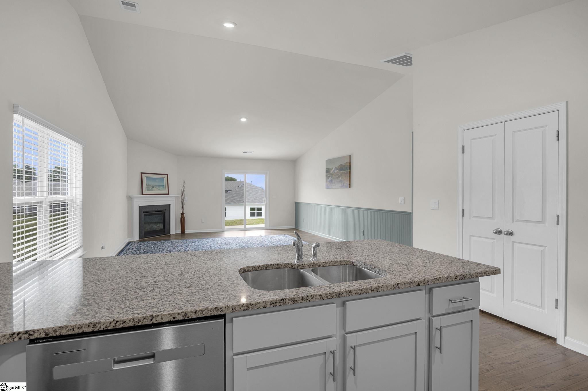 732 Wolverine Lane Woodruff, SC 29388