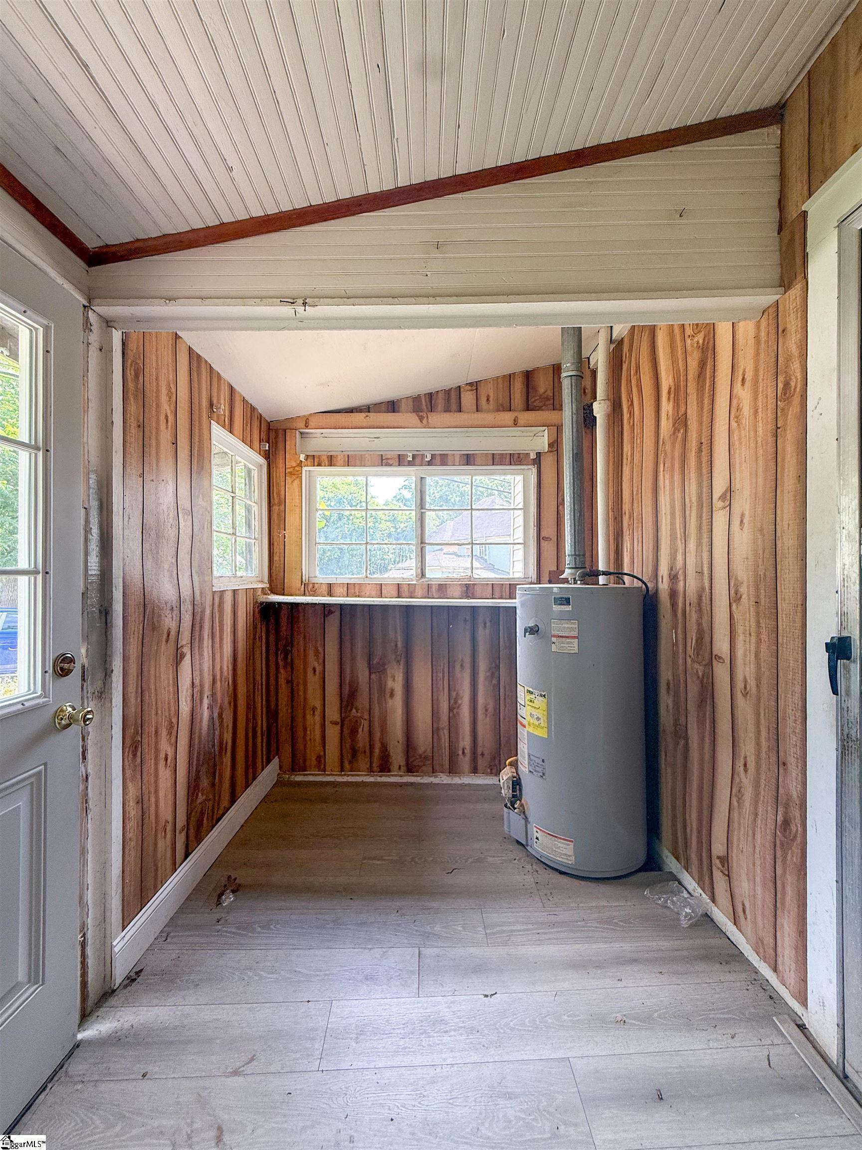 300 Ferry Street Abbeville, SC 29620