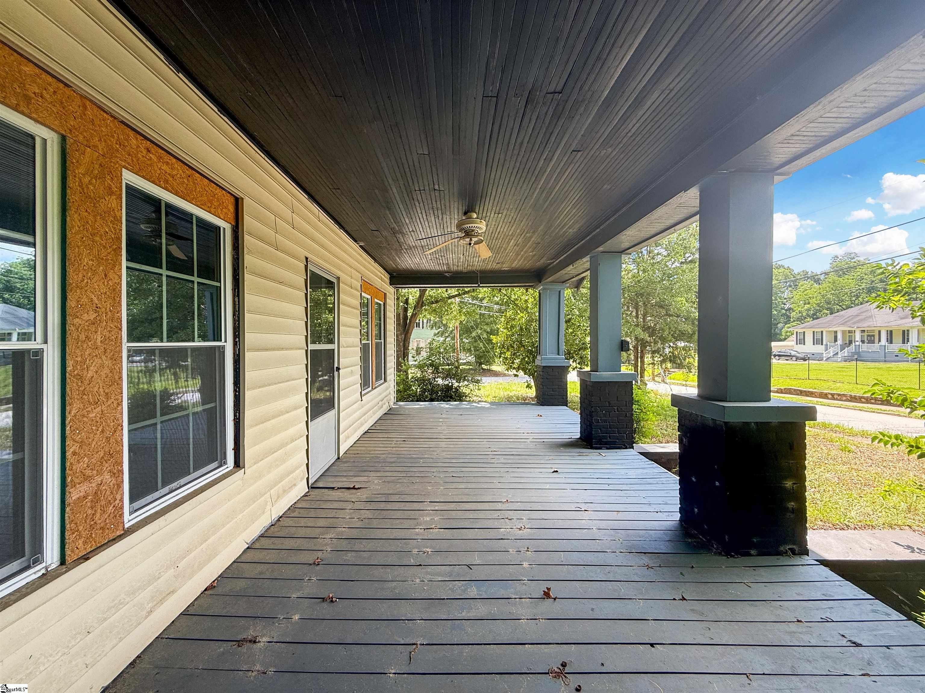 300 Ferry Street Abbeville, SC 29620