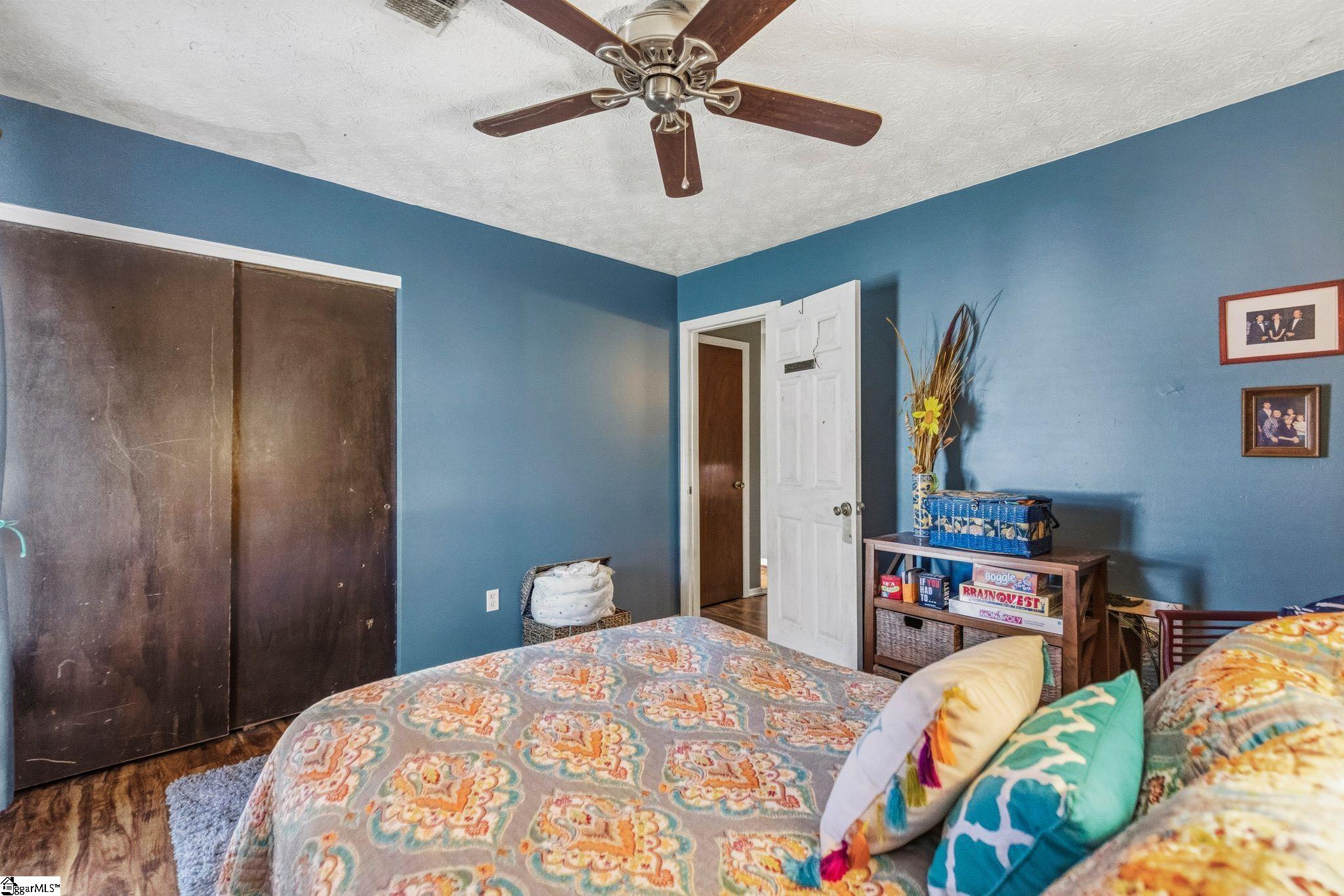 1 S Oak Forest Drive Greenville, SC 29607