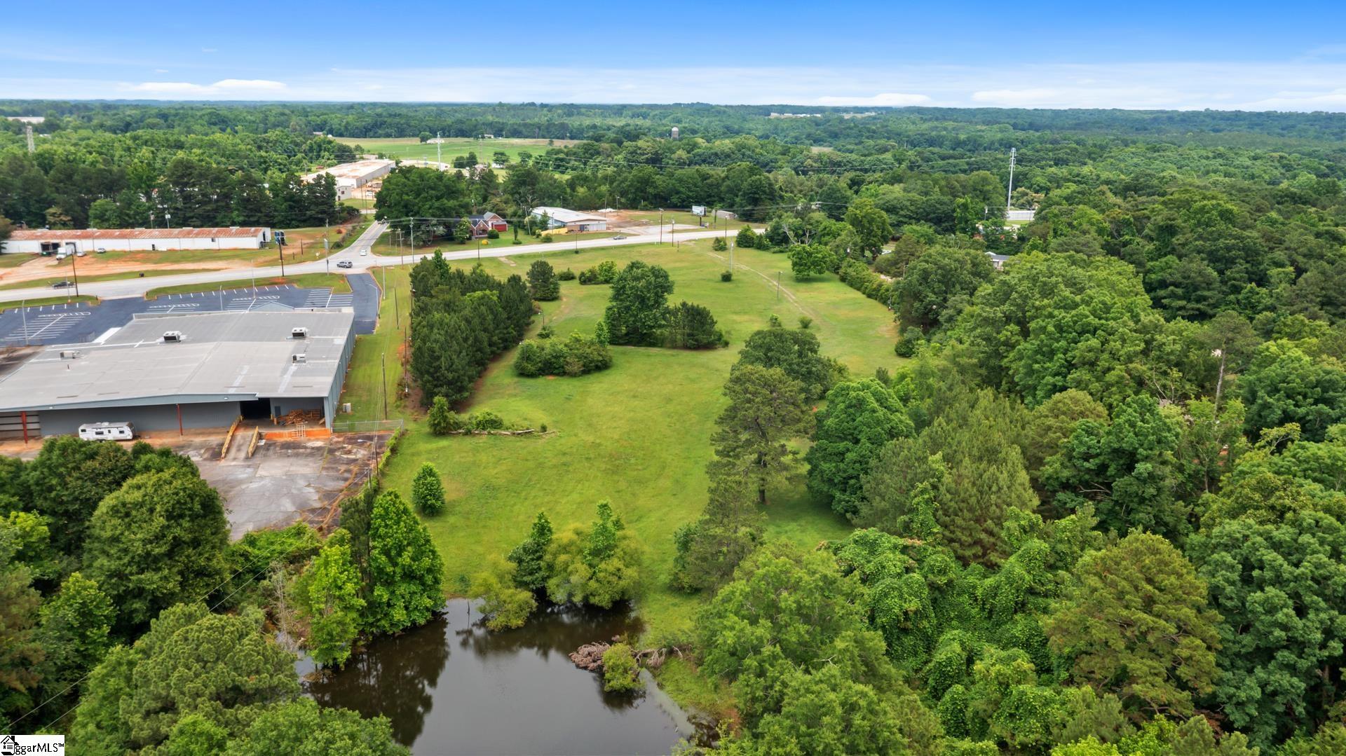 00 E Main Street Laurens, SC 29360