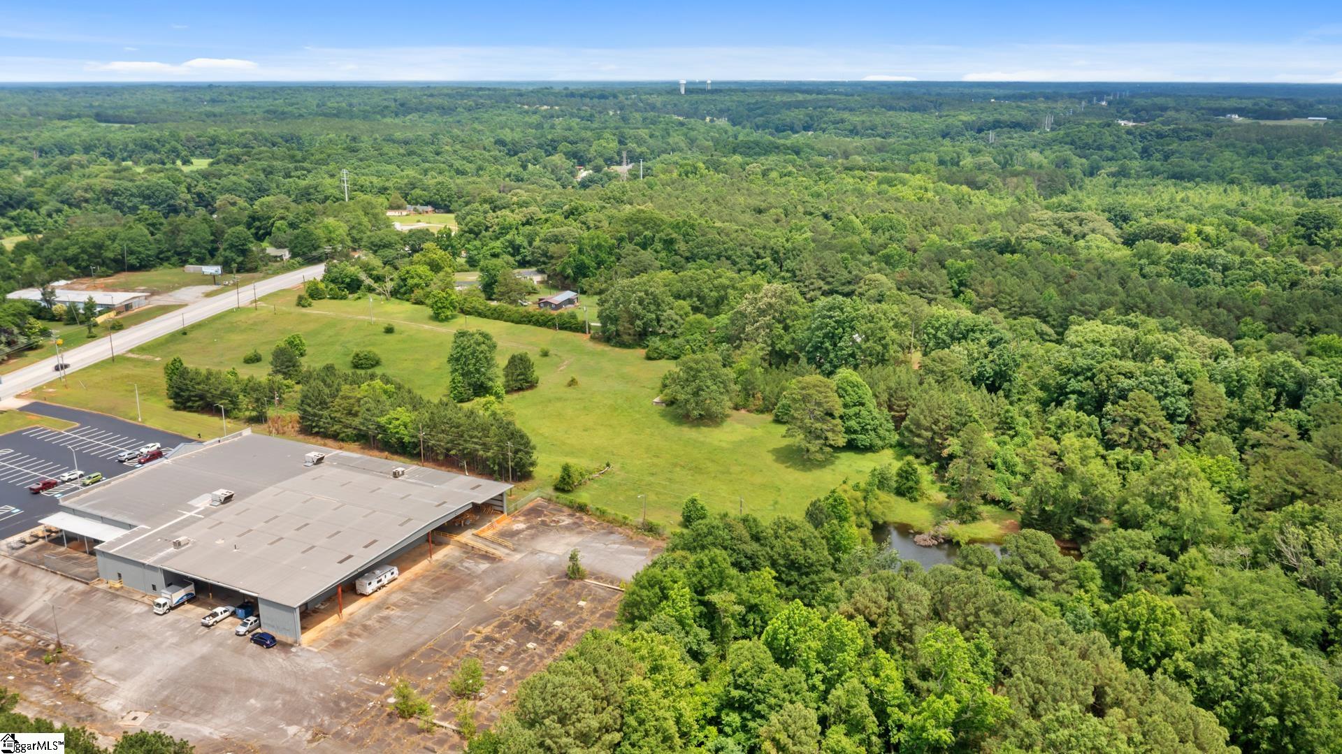 00 E Main Street Laurens, SC 29360