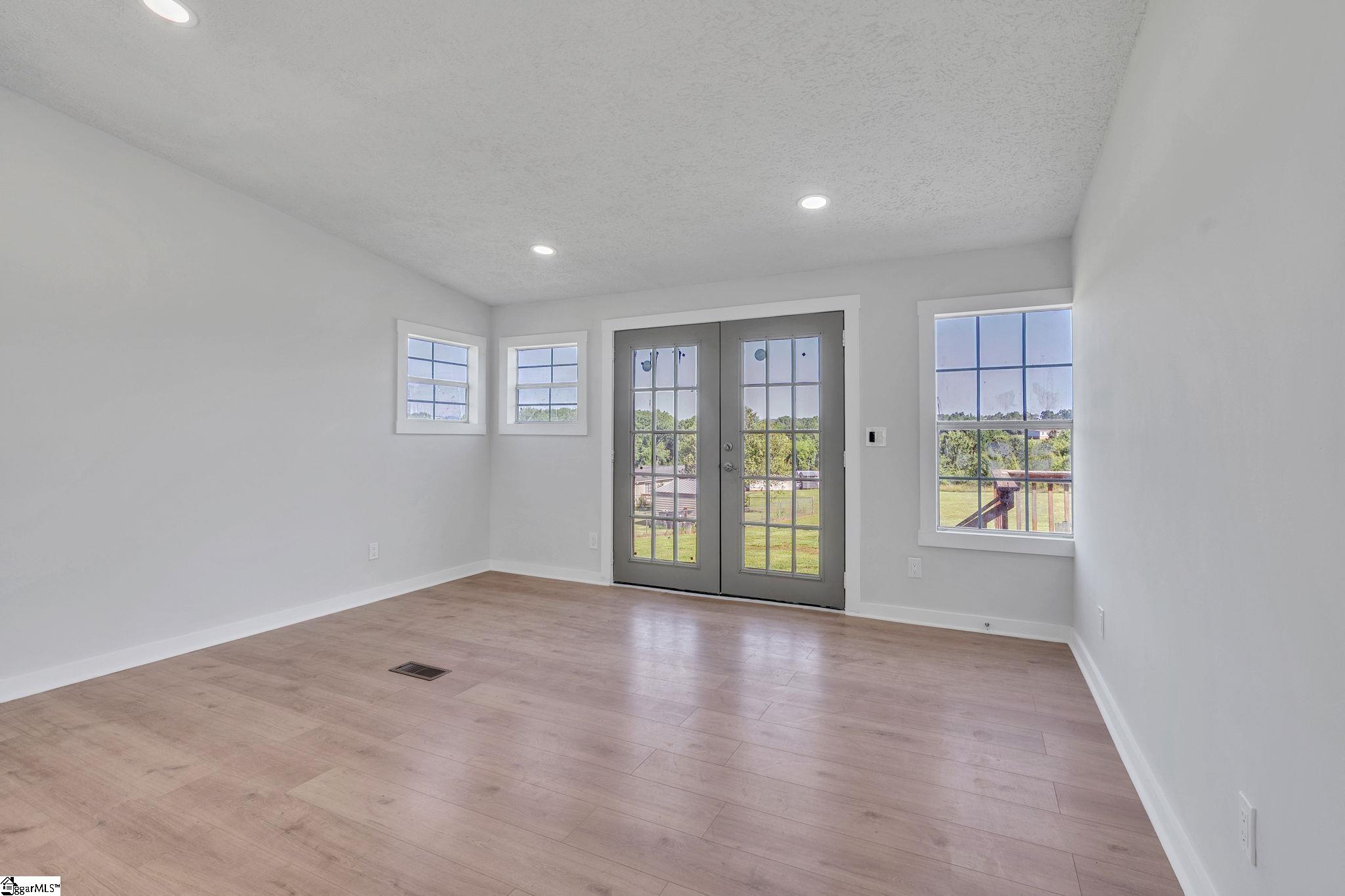 1339 Foster Road Inman, SC 29349