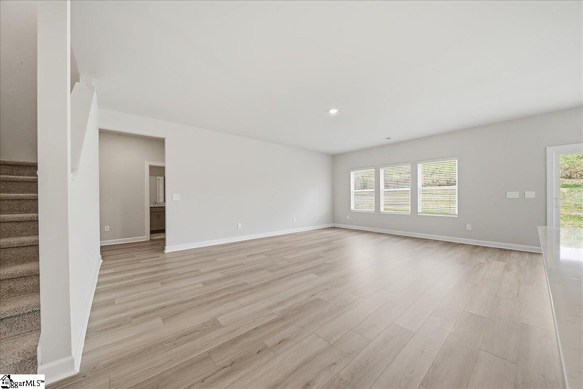 115 Gibbon Way Gray Court, SC 29645