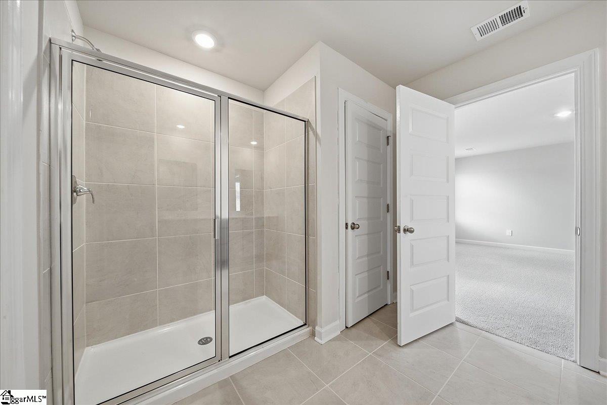 115 Gibbon Way Gray Court, SC 29645