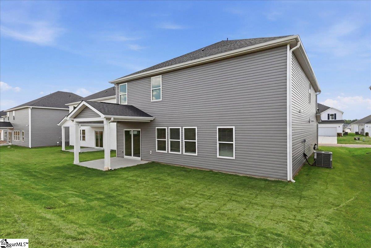 115 Gibbon Way Gray Court, SC 29645