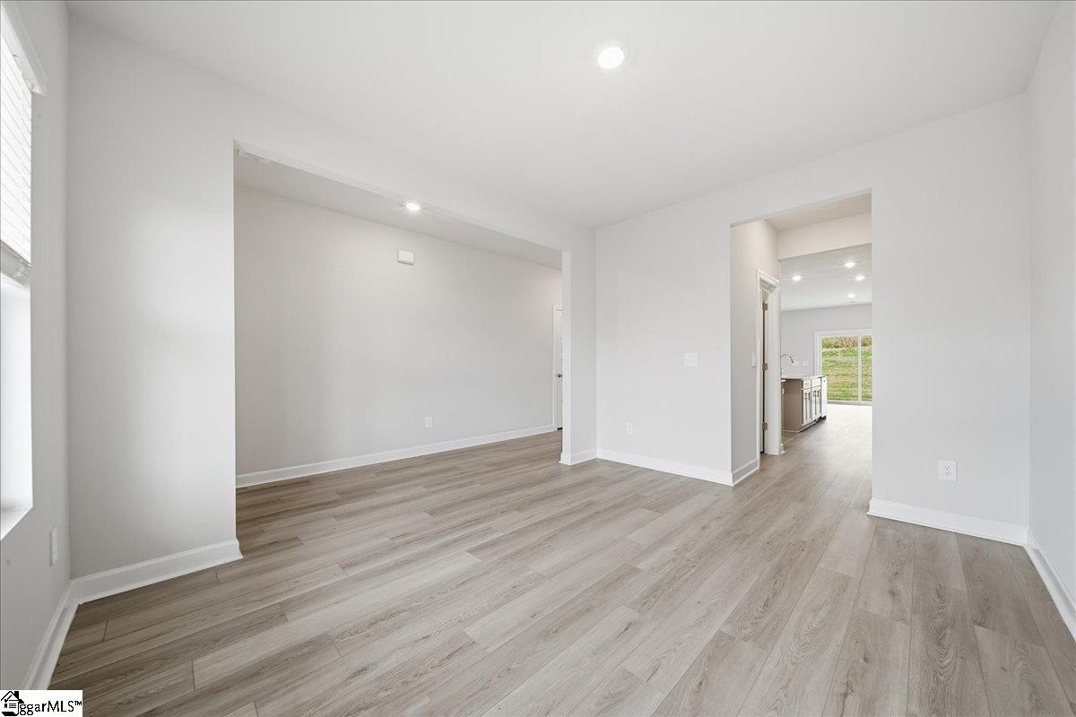 115 Gibbon Way Gray Court, SC 29645