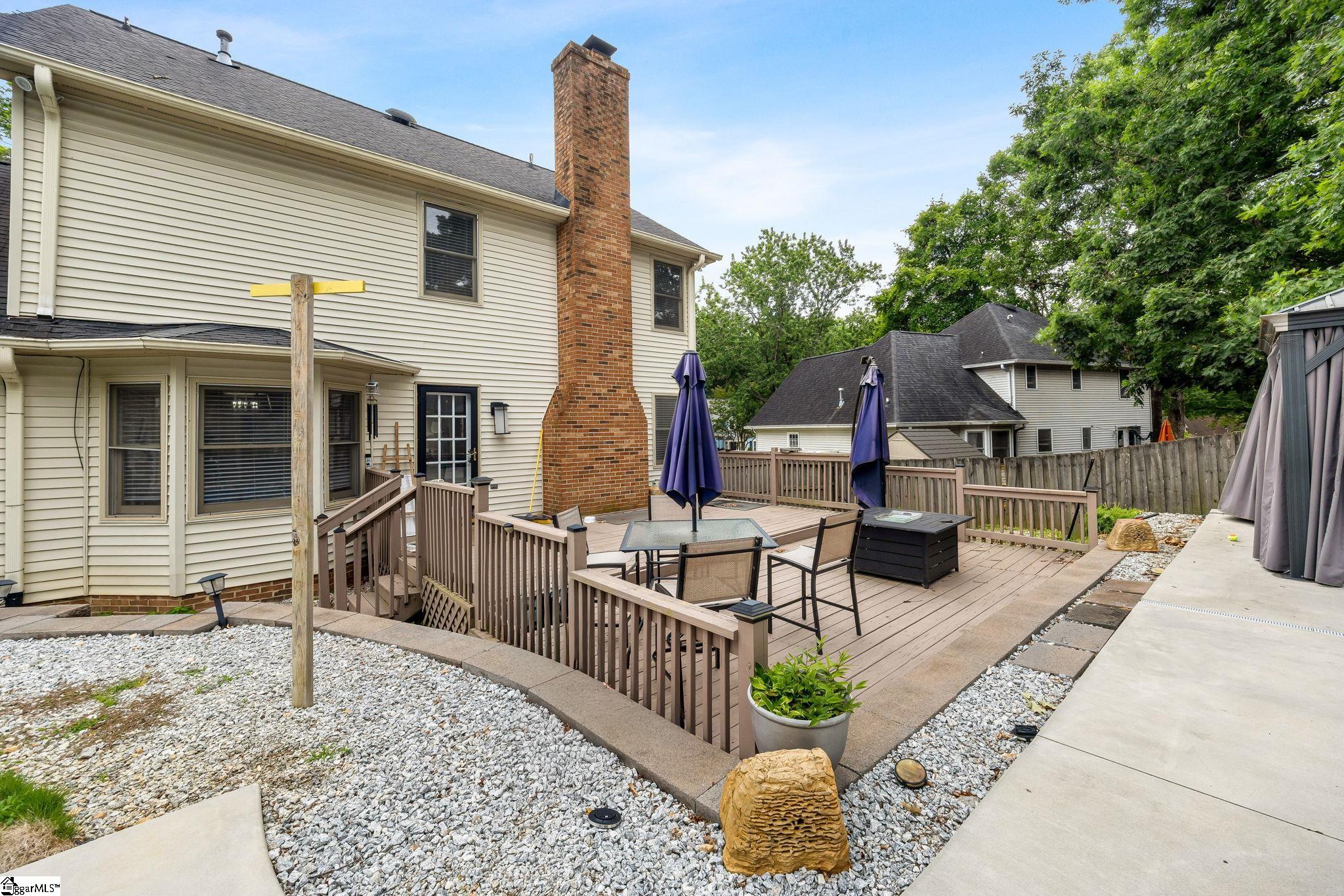 215 Bendingwood Circle Taylors, SC 29687