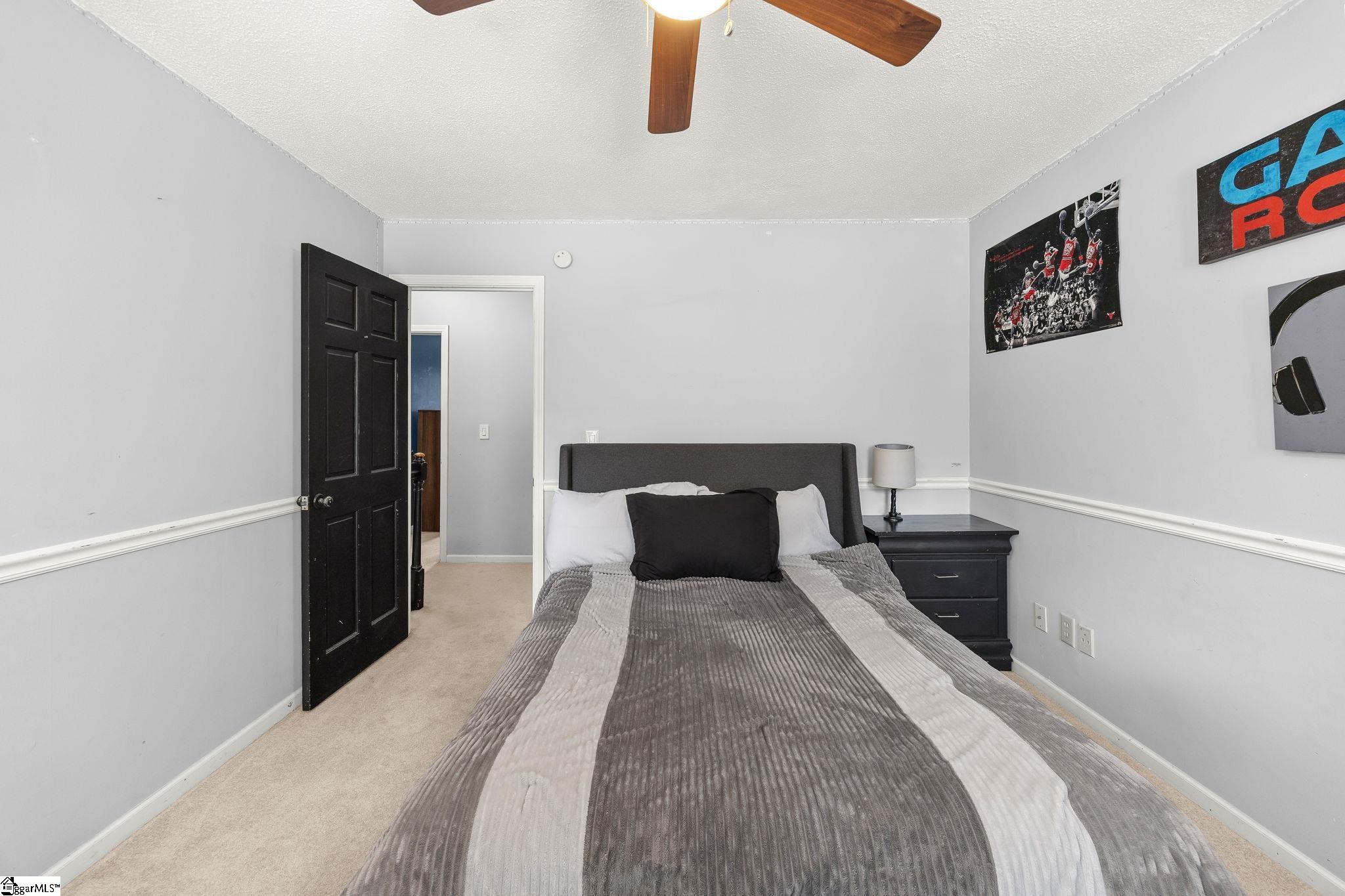 215 Bendingwood Circle Taylors, SC 29687