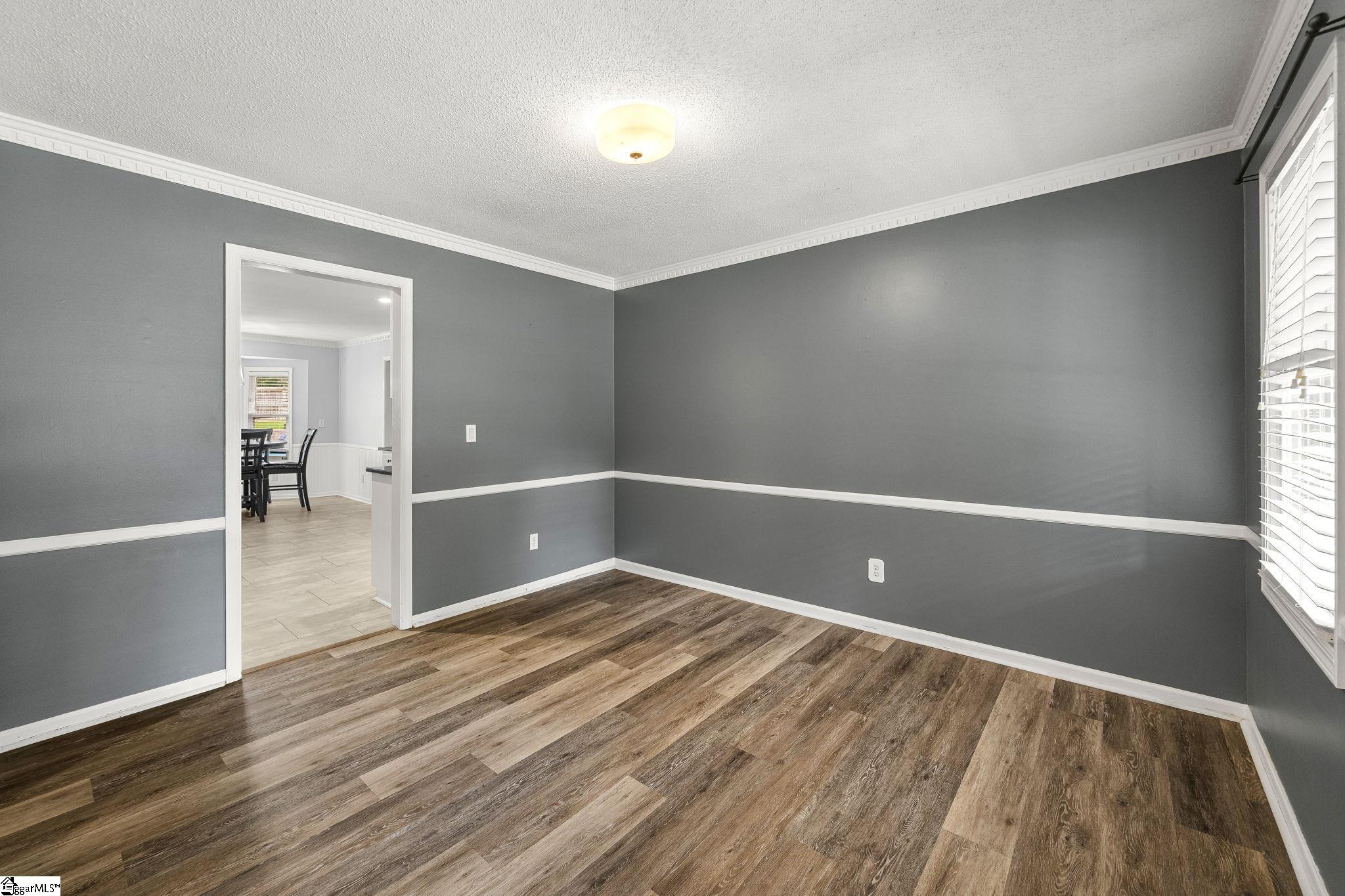 215 Bendingwood Circle Taylors, SC 29687