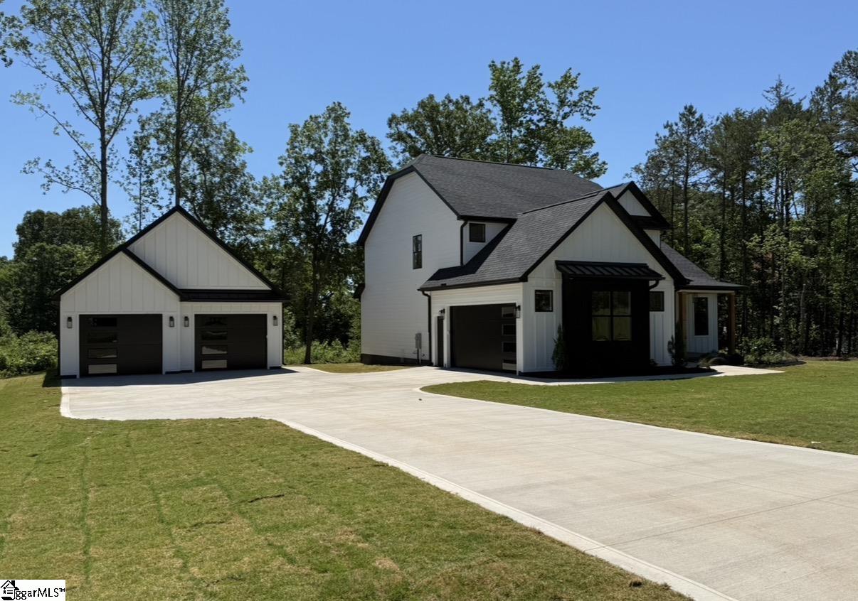 668 Flynn Road Greer, SC 29651