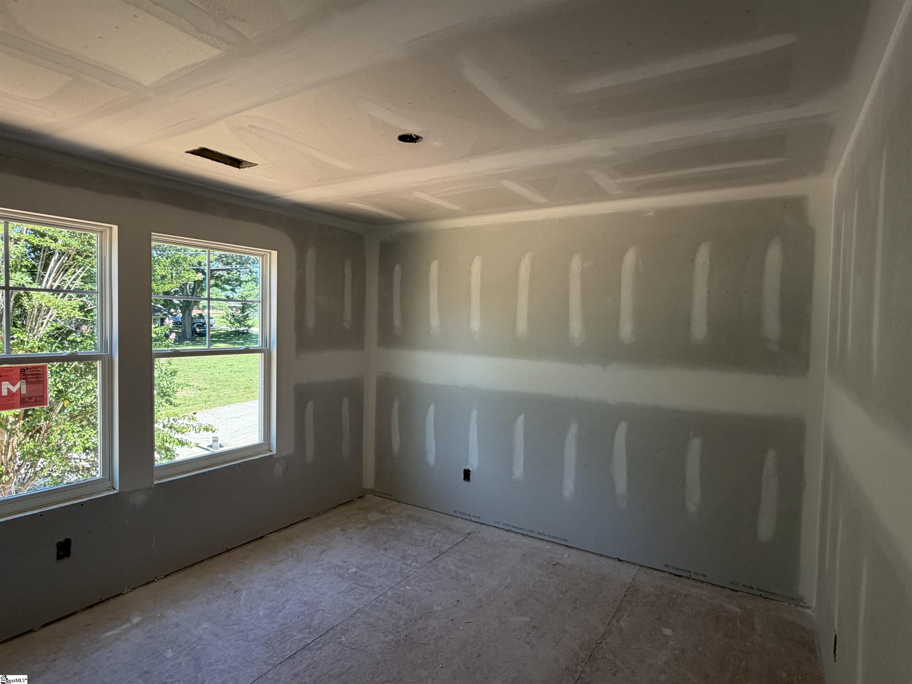 128 Barwood Circle Greenville, SC 29611
