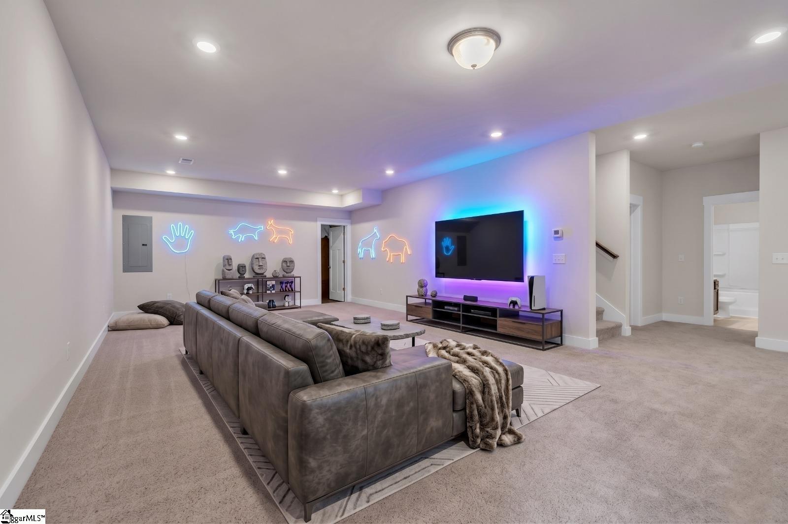 456 Jones Peak Drive Simpsonville, SC 29681
