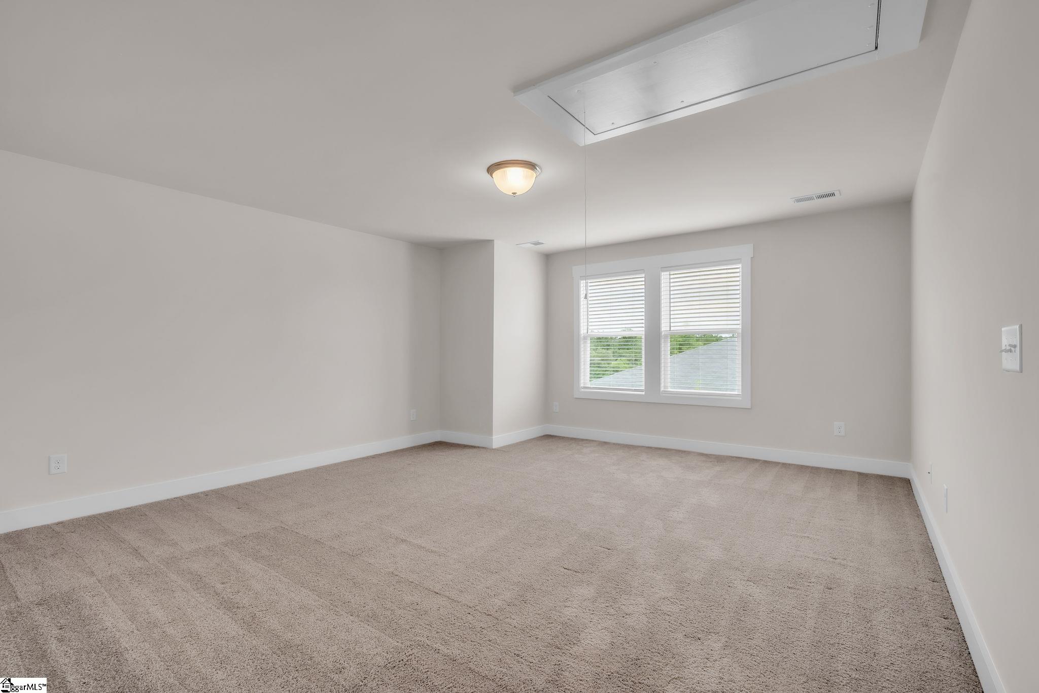 456 Jones Peak Drive Simpsonville, SC 29681