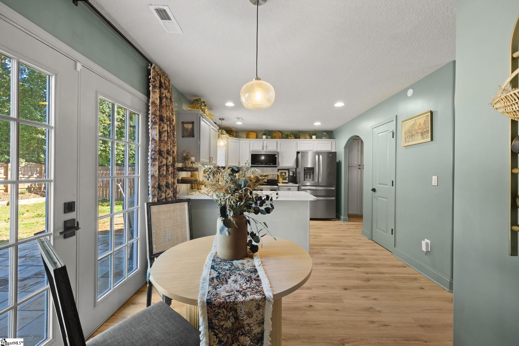 43 Summerdale Drive Taylors, SC 29687