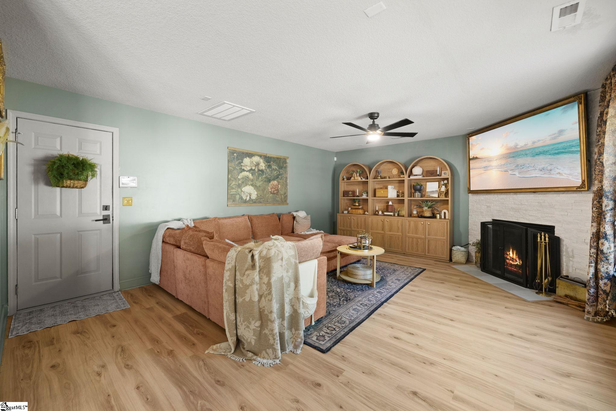 43 Summerdale Drive Taylors, SC 29687