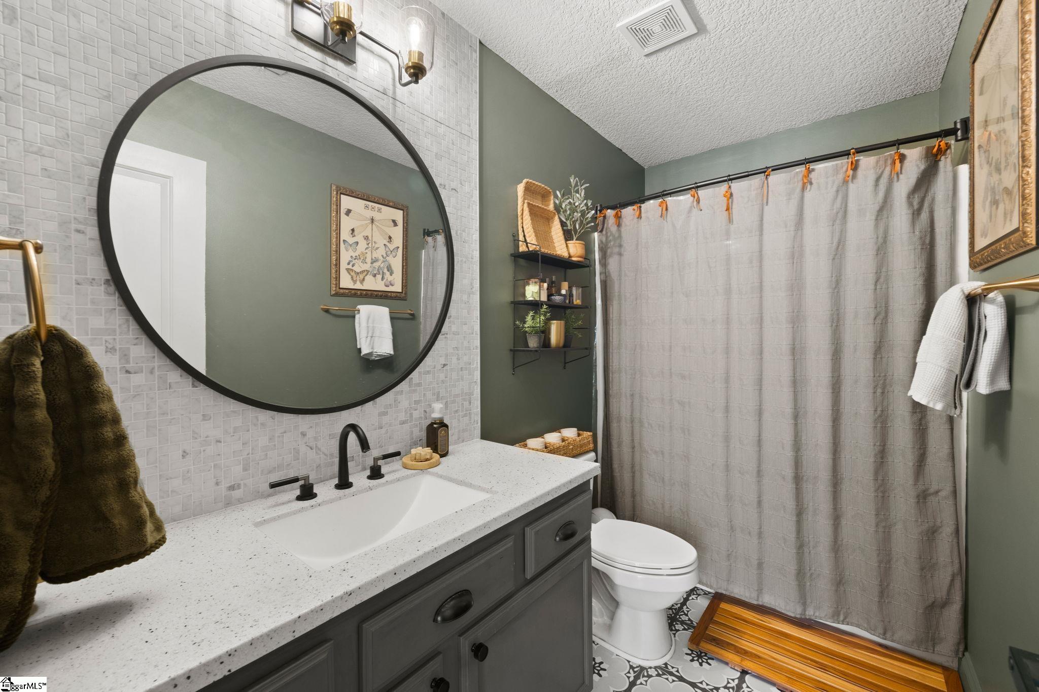 43 Summerdale Drive Taylors, SC 29687