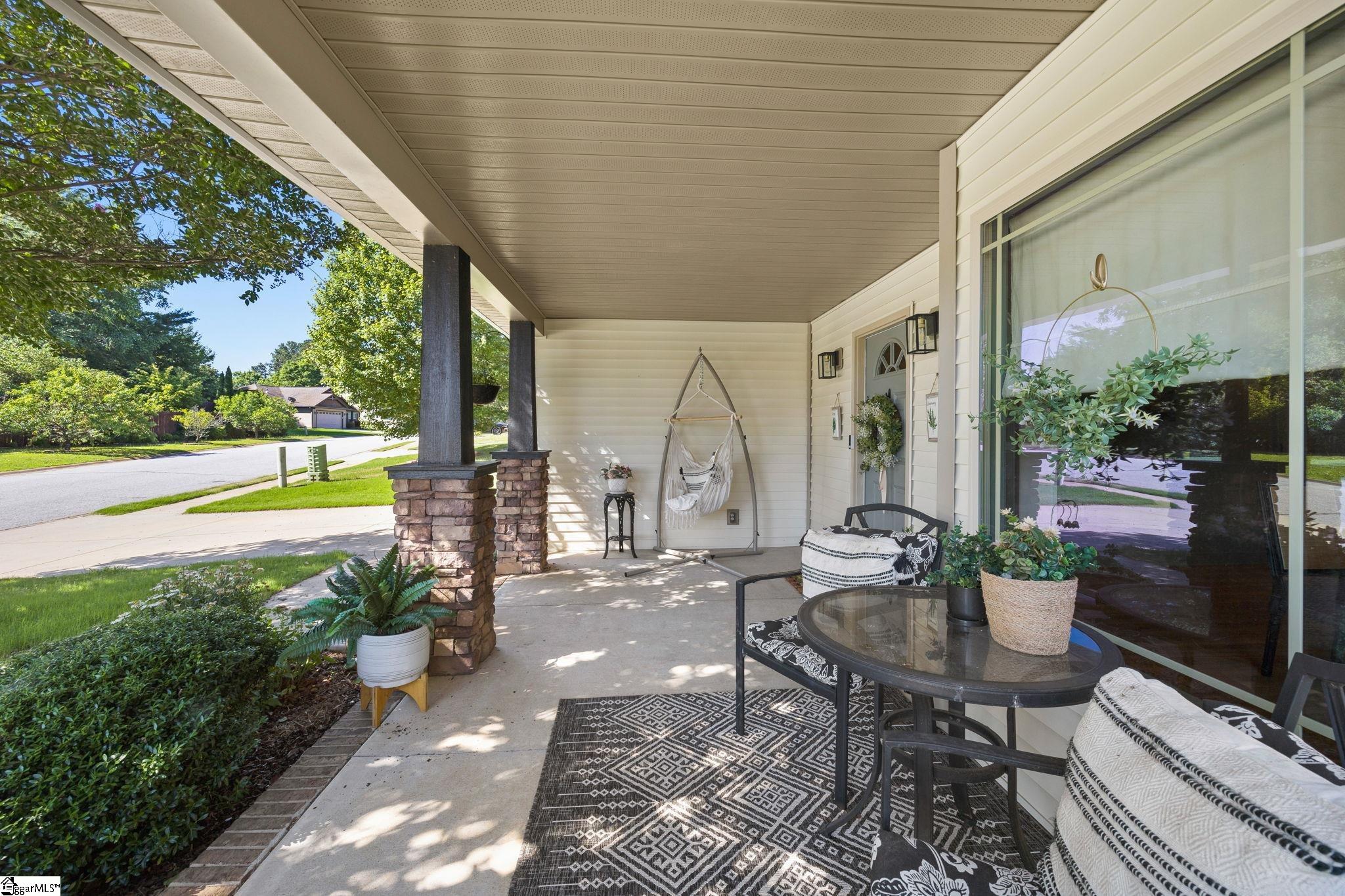 43 Summerdale Drive Taylors, SC 29687